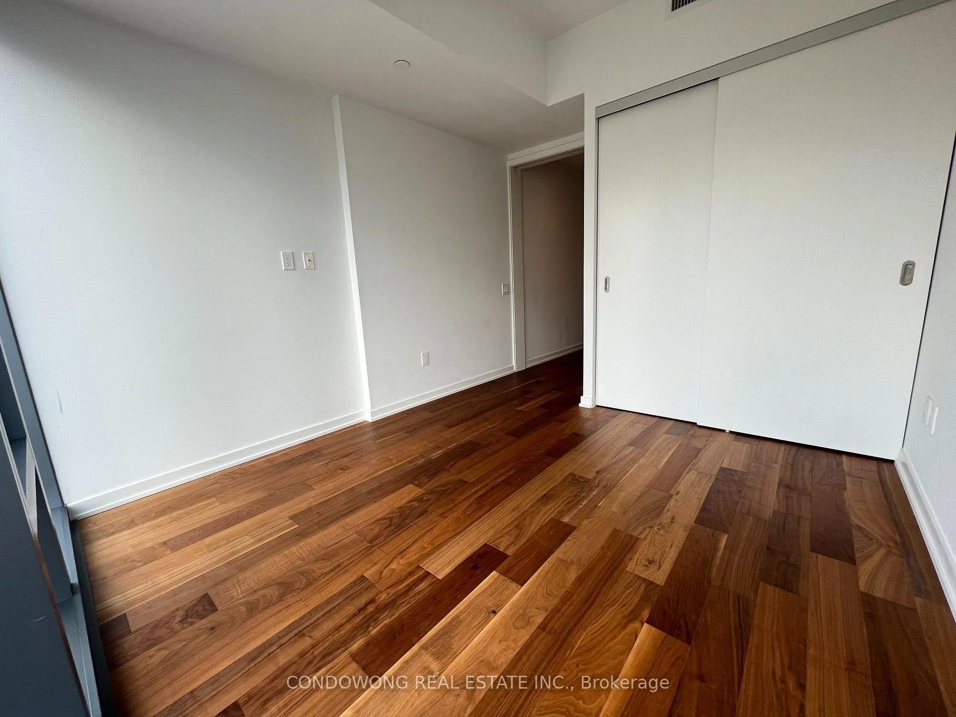 Photo 5 of Unit 1701, 60 Colborne Street, Toronto, Church-Yonge Corridor — HOMEH
