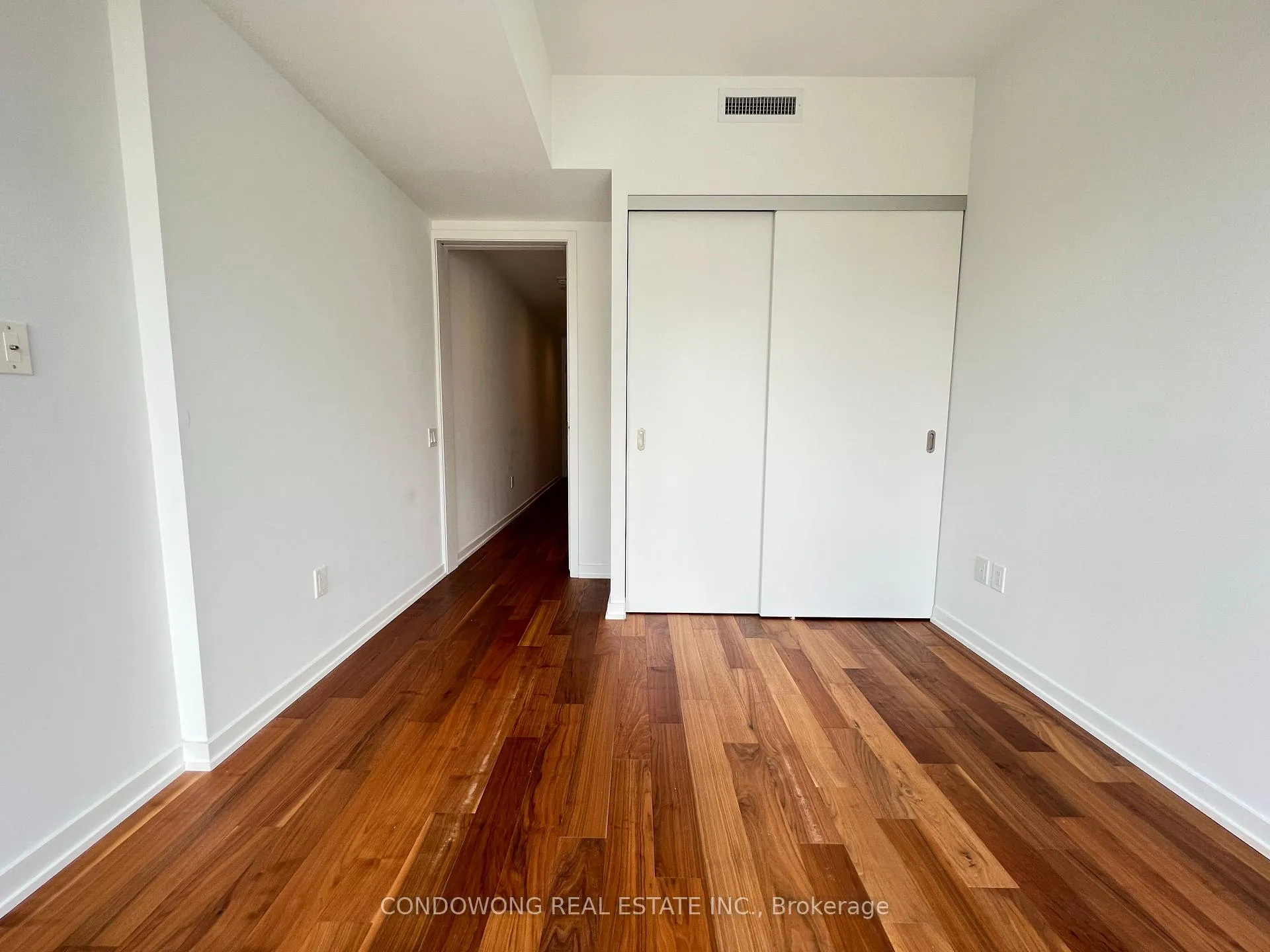 Photo 6 of Unit 1701, 60 Colborne Street, Toronto, Church-Yonge Corridor — HOMEH