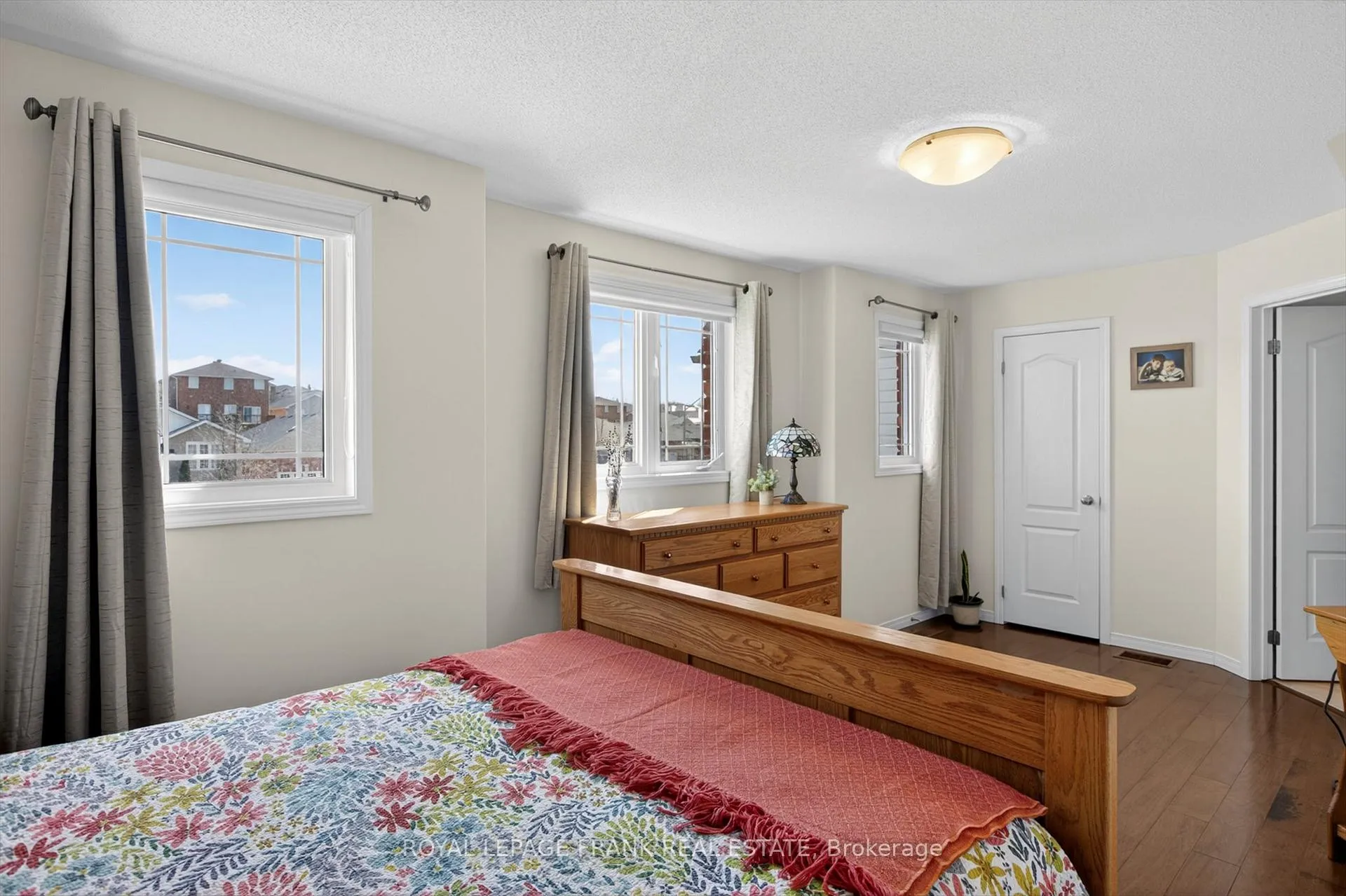 Photo 19 of 1527 Ireland Drive, Peterborough, Monaghan Ward 2 — HOMEH