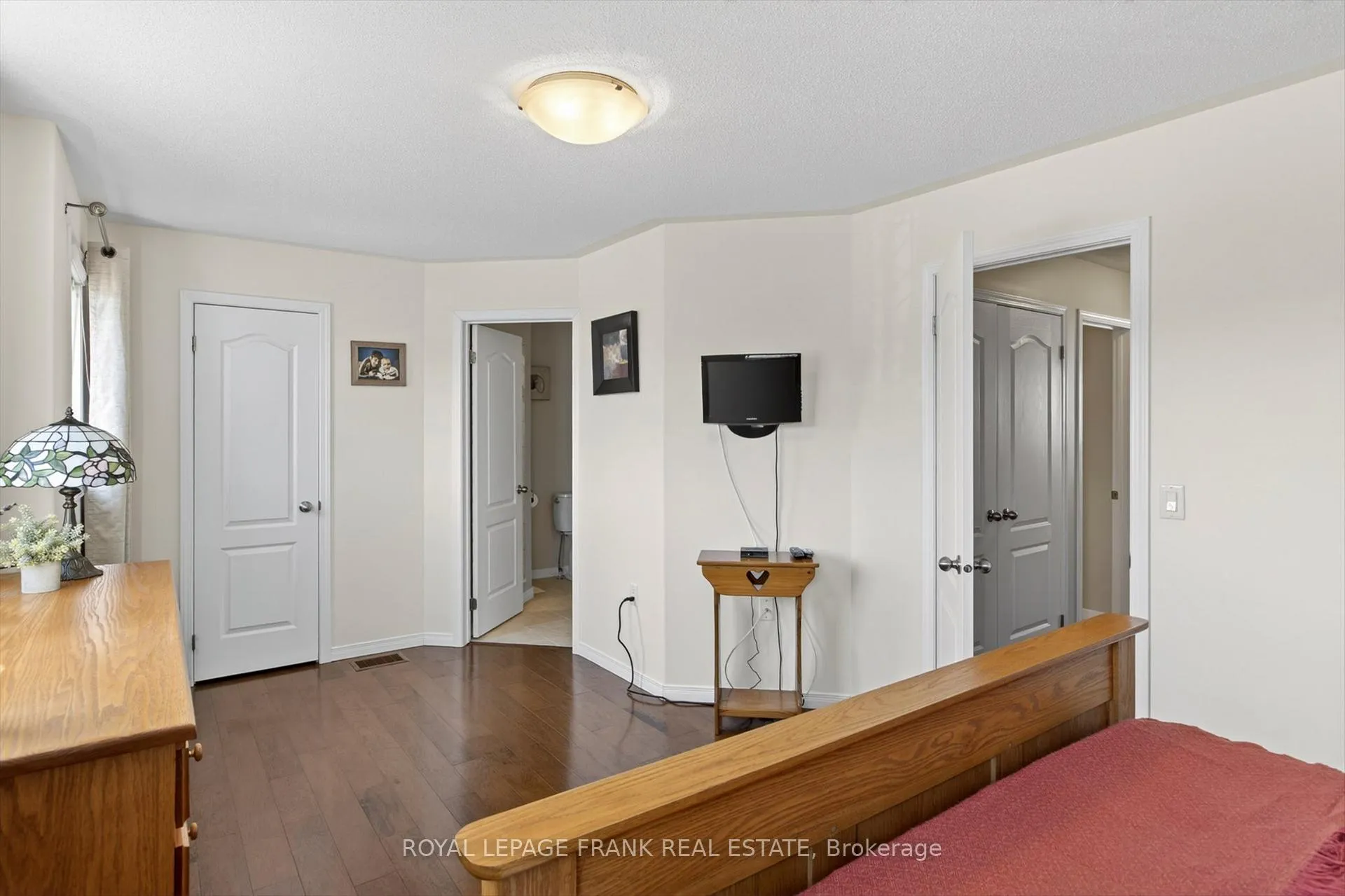 Photo 20 of 1527 Ireland Drive, Peterborough, Monaghan Ward 2 — HOMEH