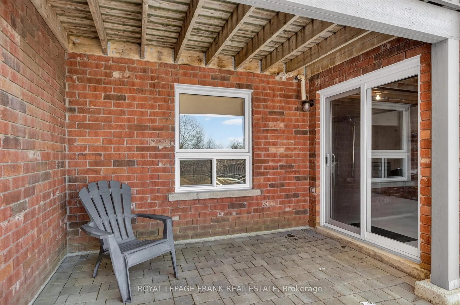 Photo 36 of 1527 Ireland Drive, Peterborough, Monaghan Ward 2 — HOMEH