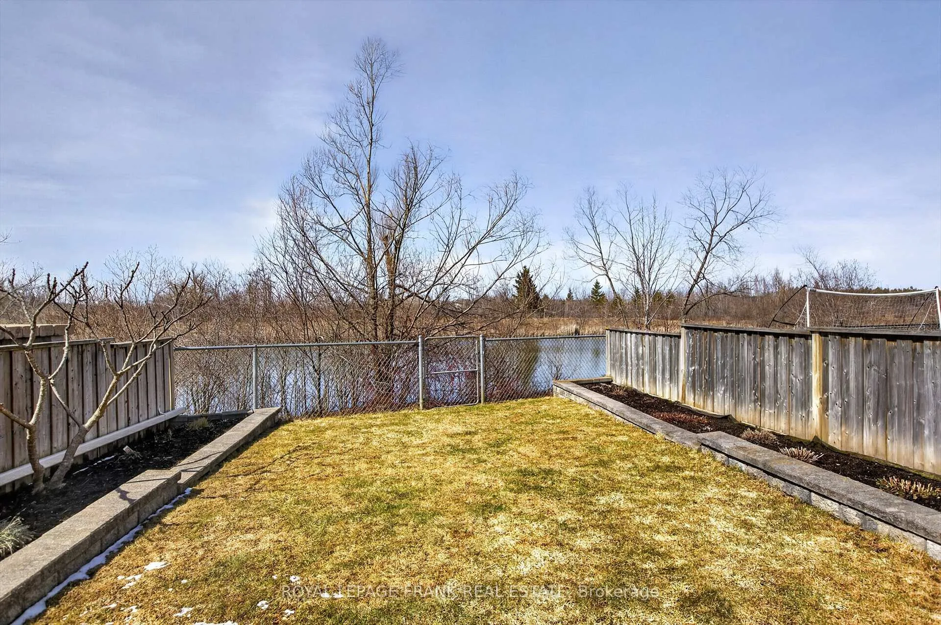 Photo 38 of 1527 Ireland Drive, Peterborough, Monaghan Ward 2 — HOMEH