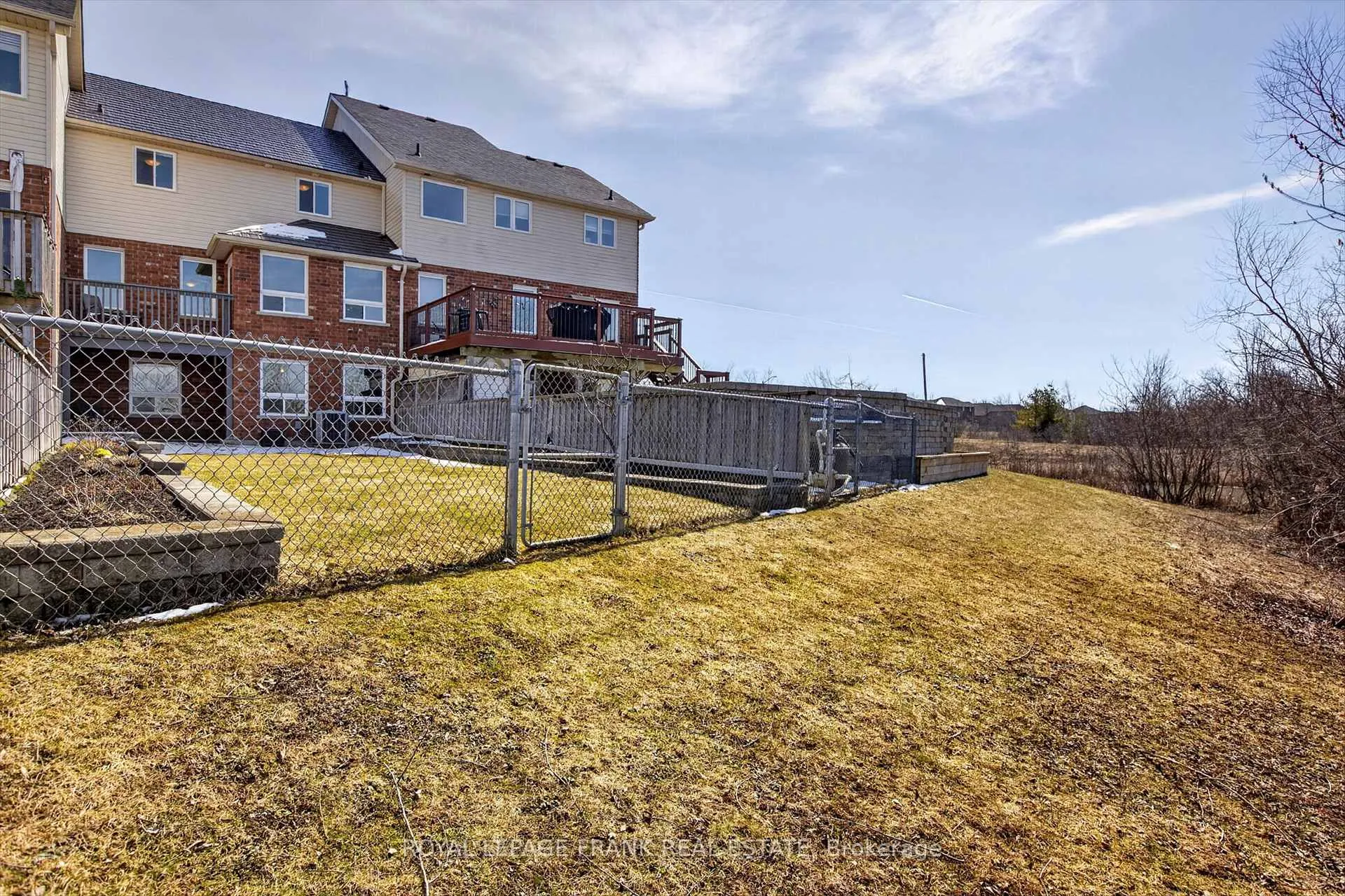 Photo 41 of 1527 Ireland Drive, Peterborough, Monaghan Ward 2 — HOMEH