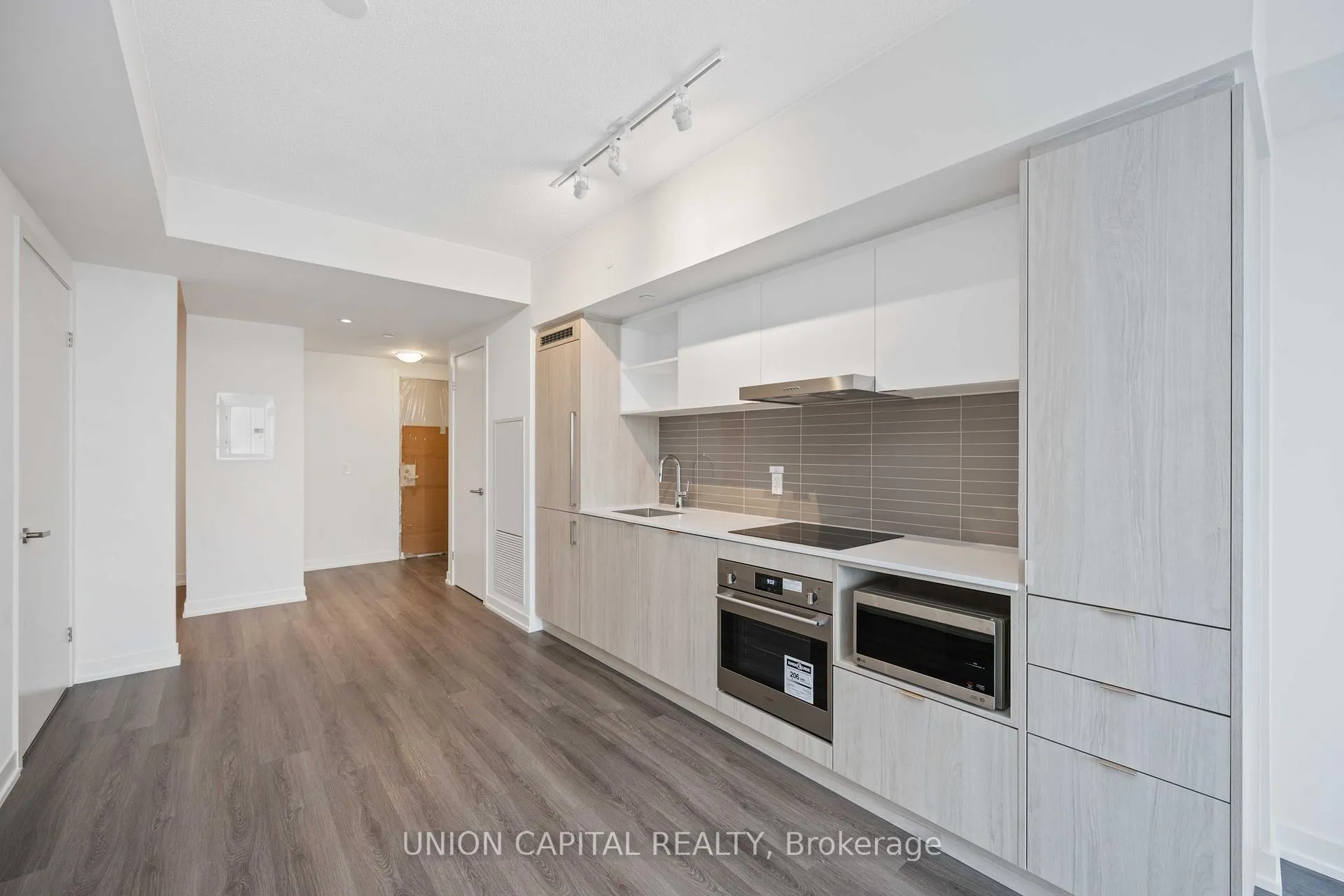 Photo 1 of Unit 4701, 138 Downes Street, Toronto, Waterfront Communities — HOMEH