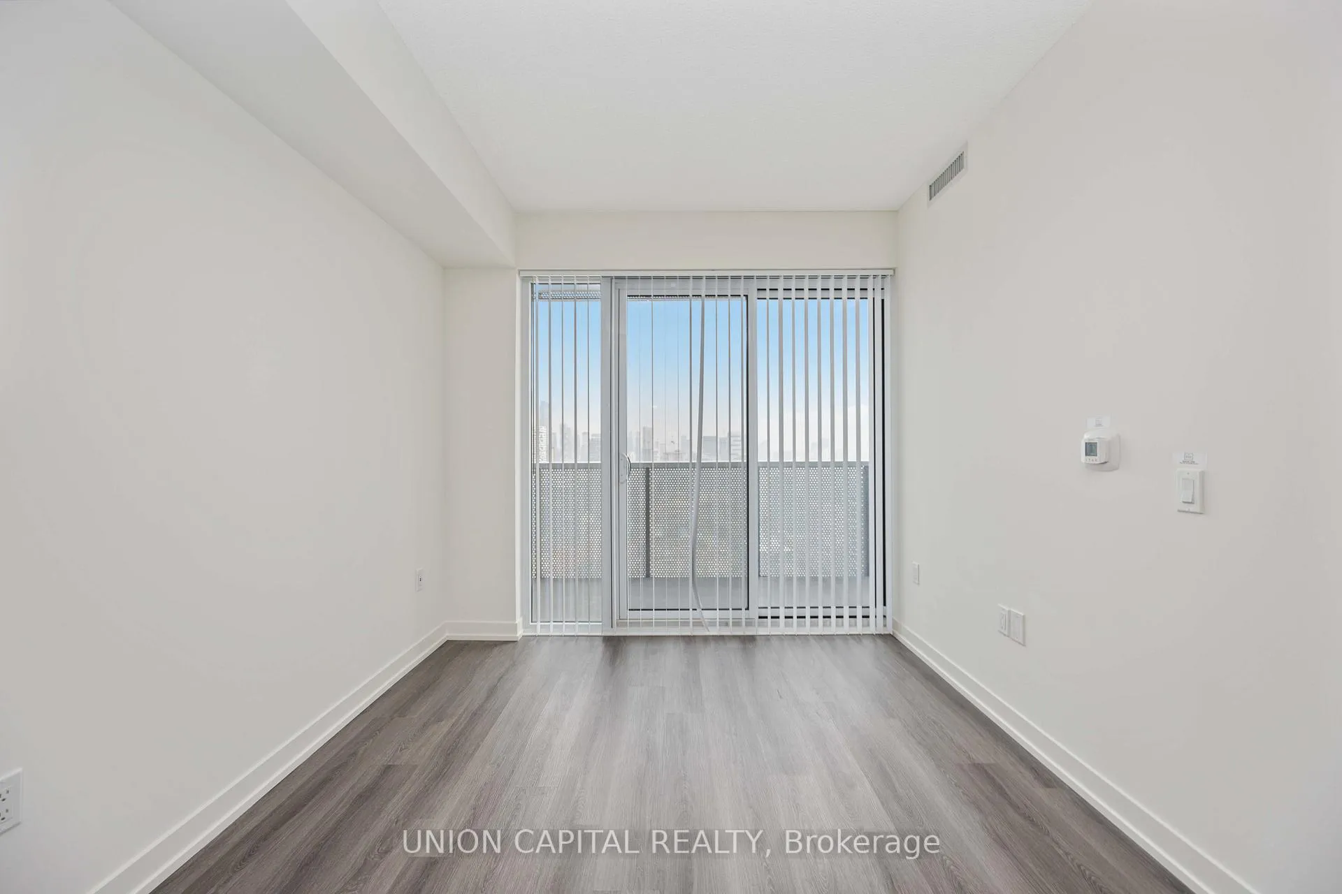 Photo 8 of Unit 4701, 138 Downes Street, Toronto, Waterfront Communities — HOMEH