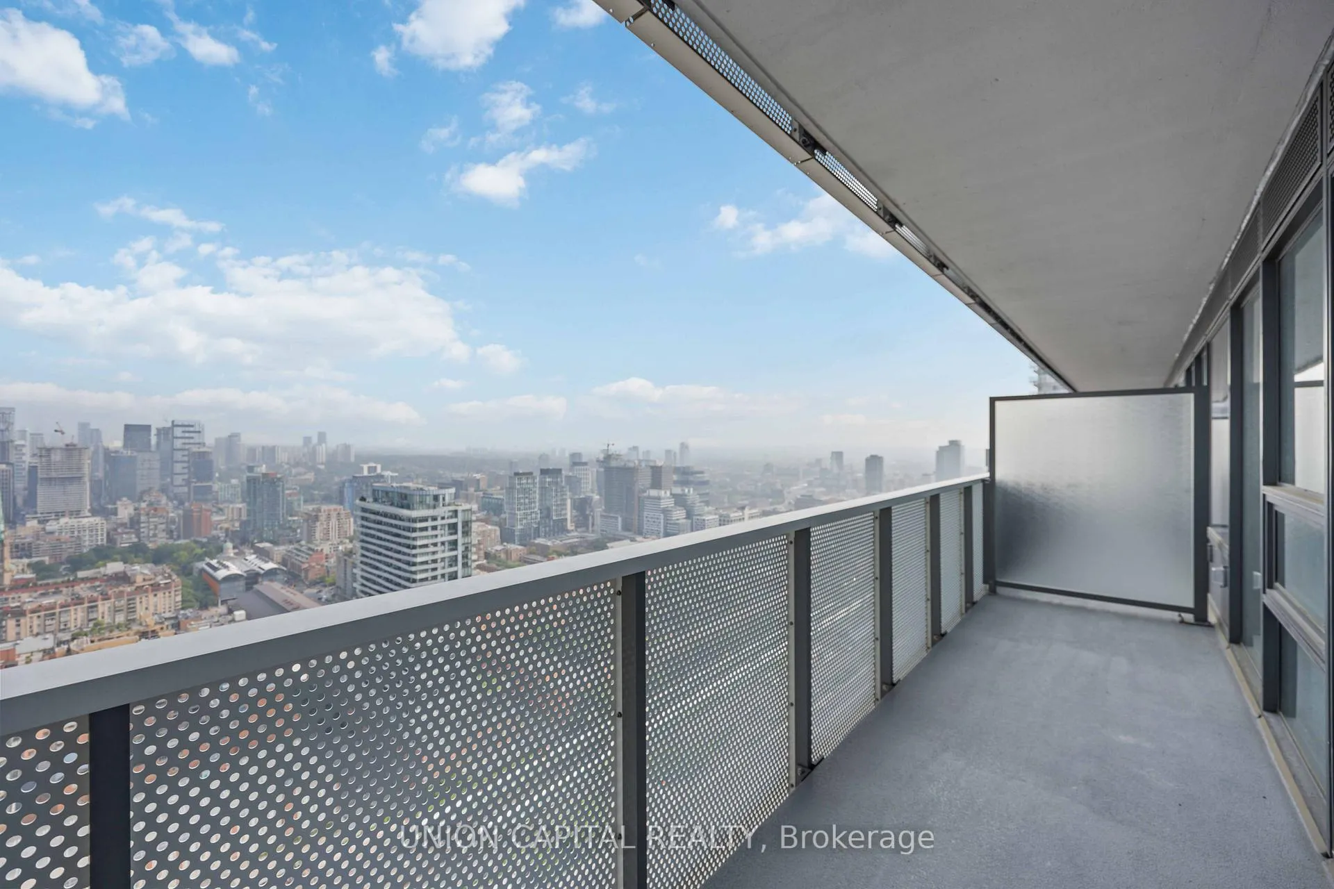 Photo 19 of Unit 4701, 138 Downes Street, Toronto, Waterfront Communities — HOMEH