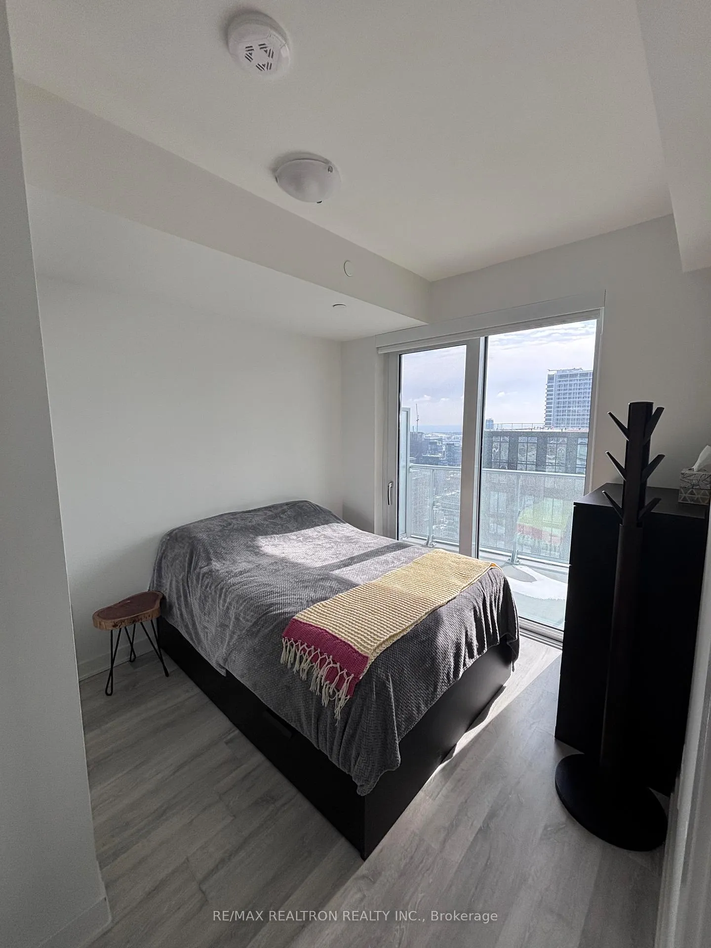 Photo 14 of Unit 4210, 100 Dalhousie Street, Toronto, Church-Yonge Corridor — HOMEH