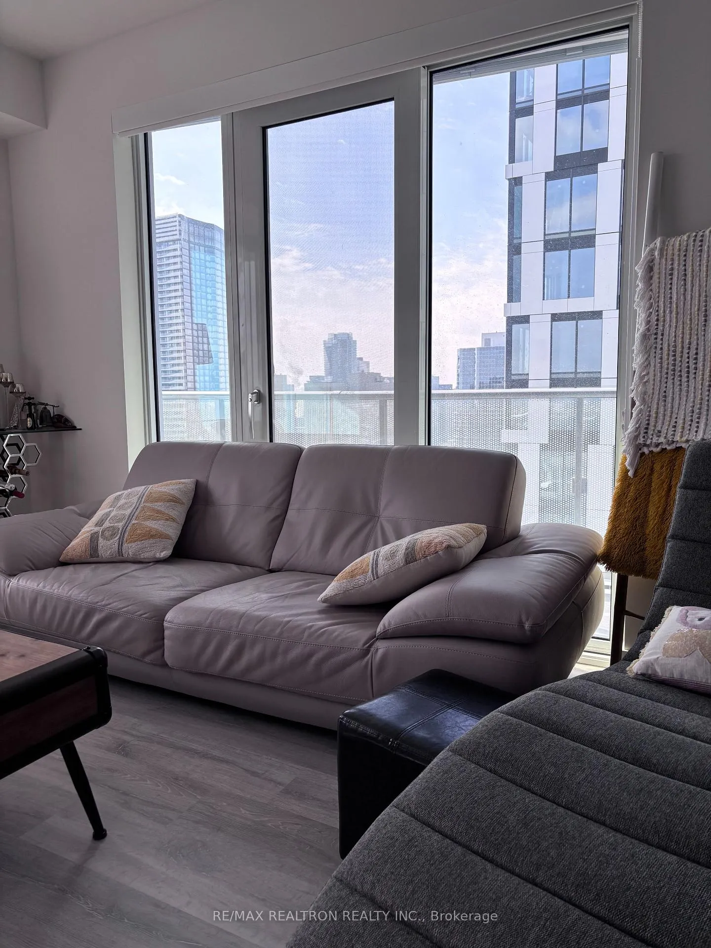 Photo 15 of Unit 4210, 100 Dalhousie Street, Toronto, Church-Yonge Corridor — HOMEH