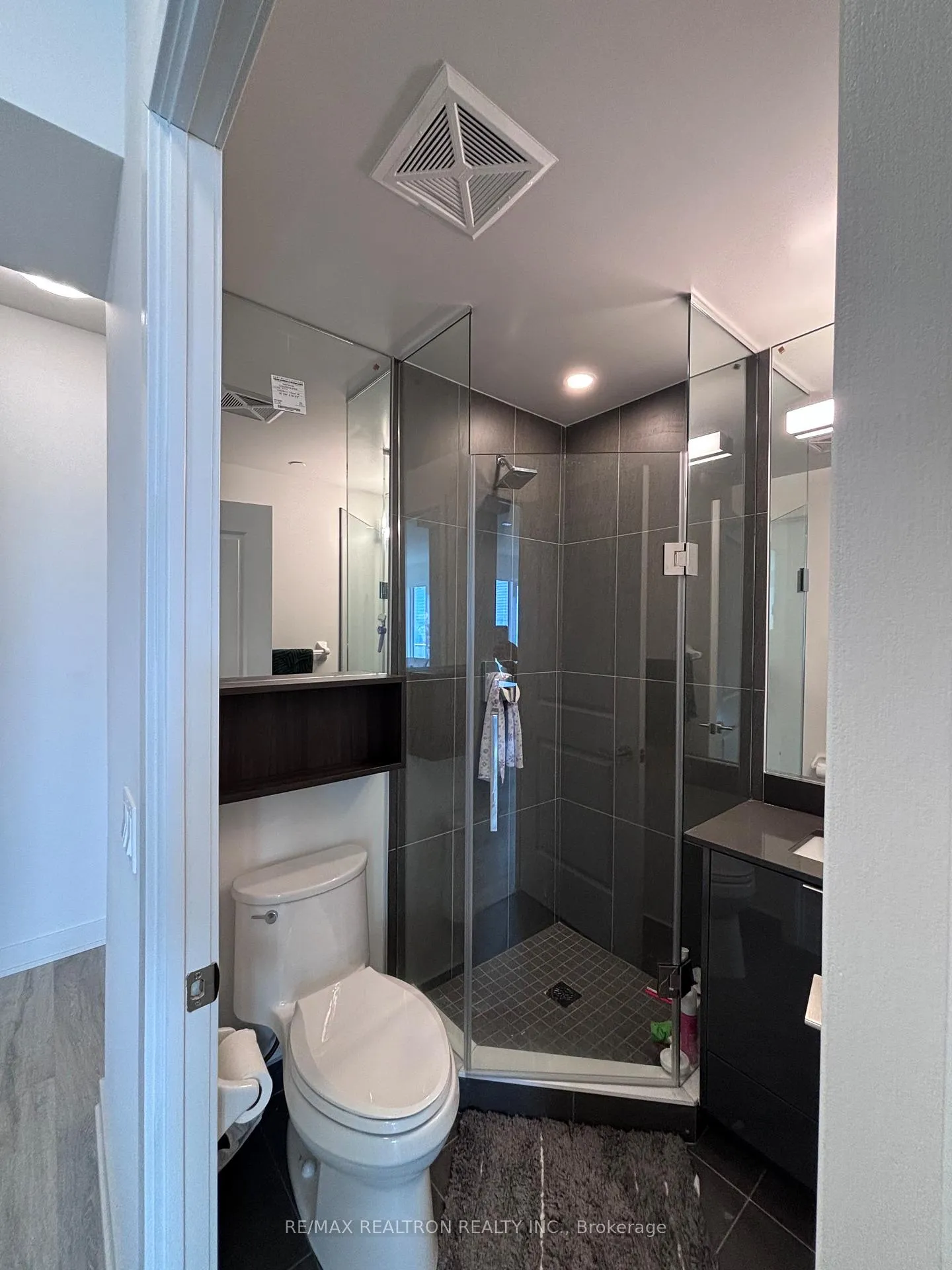 Photo 22 of Unit 4210, 100 Dalhousie Street, Toronto, Church-Yonge Corridor — HOMEH