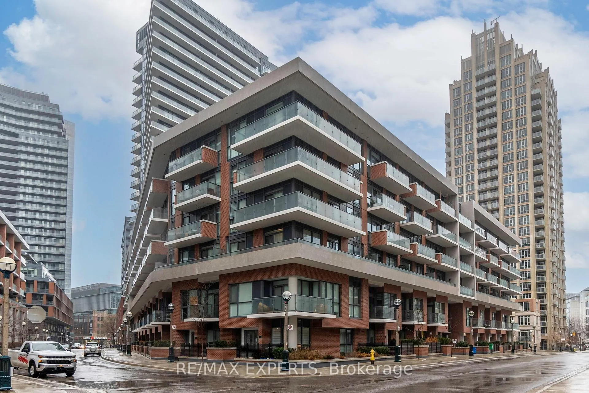 Photo 2 of Unit 118, 38 Iannuzzi Street, Toronto, Niagara — HOMEH