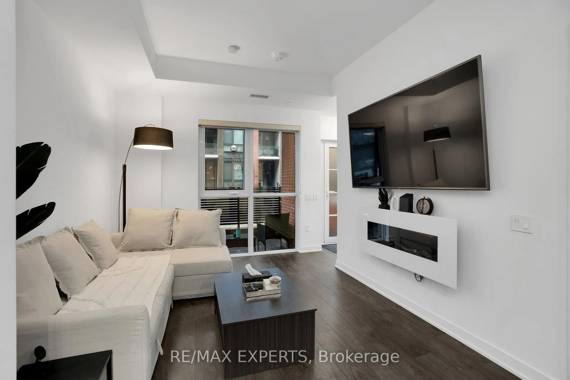 Photo 8 of Unit 118, 38 Iannuzzi Street, Toronto, Niagara — HOMEH