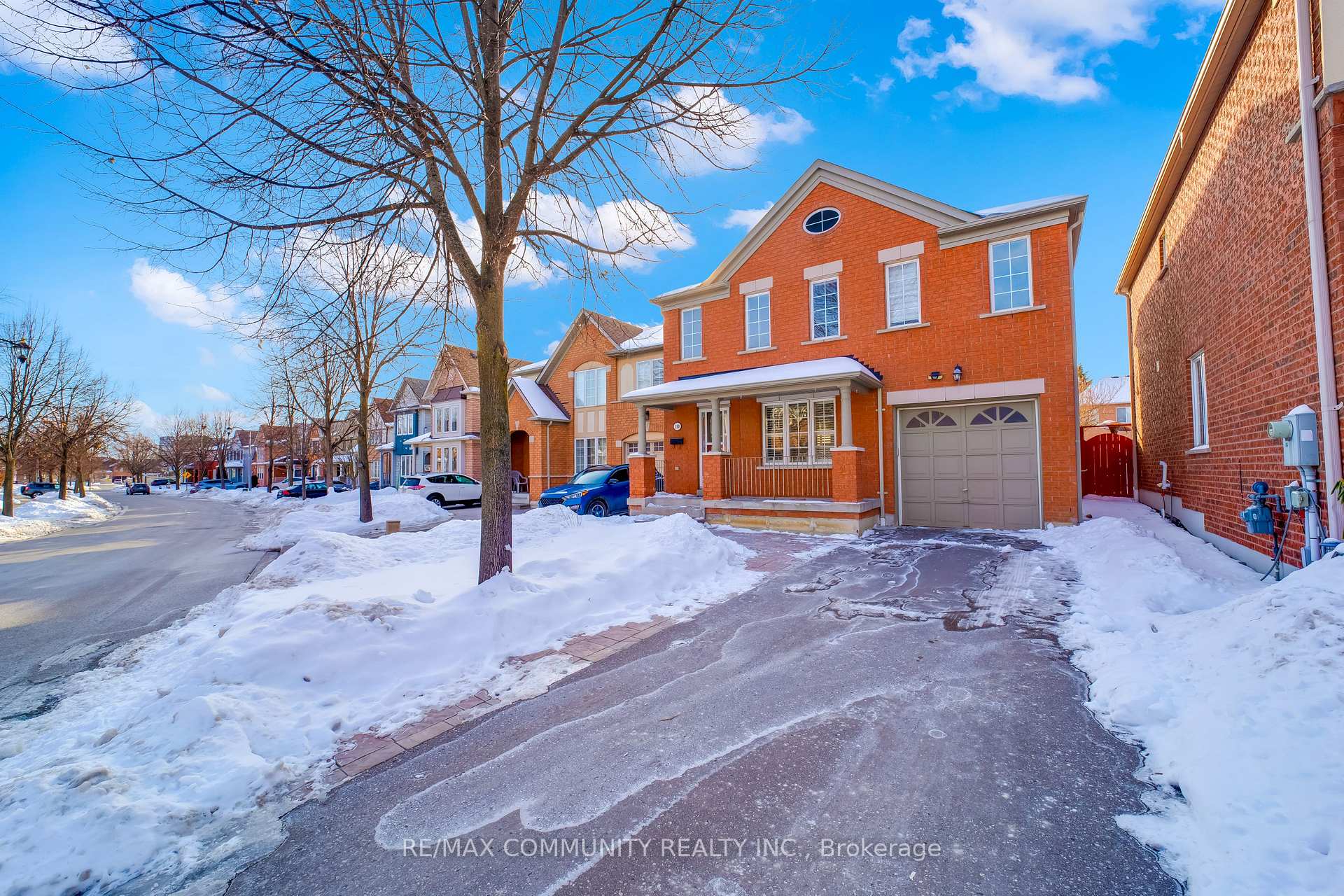 Photo 1 of 110 Mcsweeney Crescent, Ajax, Northwest Ajax — HOMEH