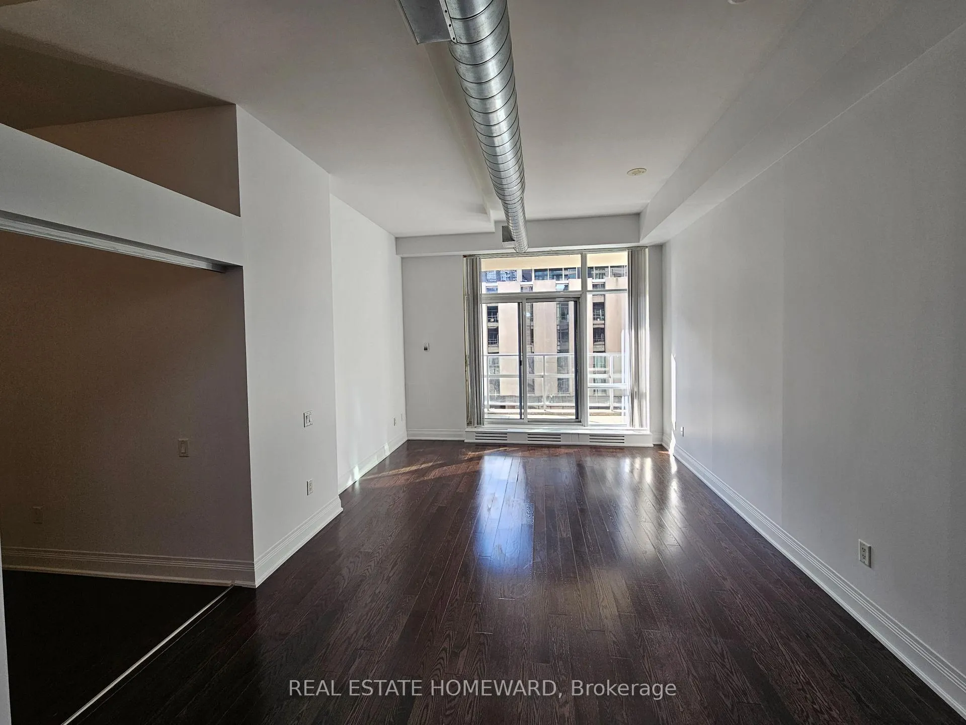 Photo 13 of Unit Loft #4, 2191 Yonge Street, Toronto, Mount Pleasant West — HOMEH