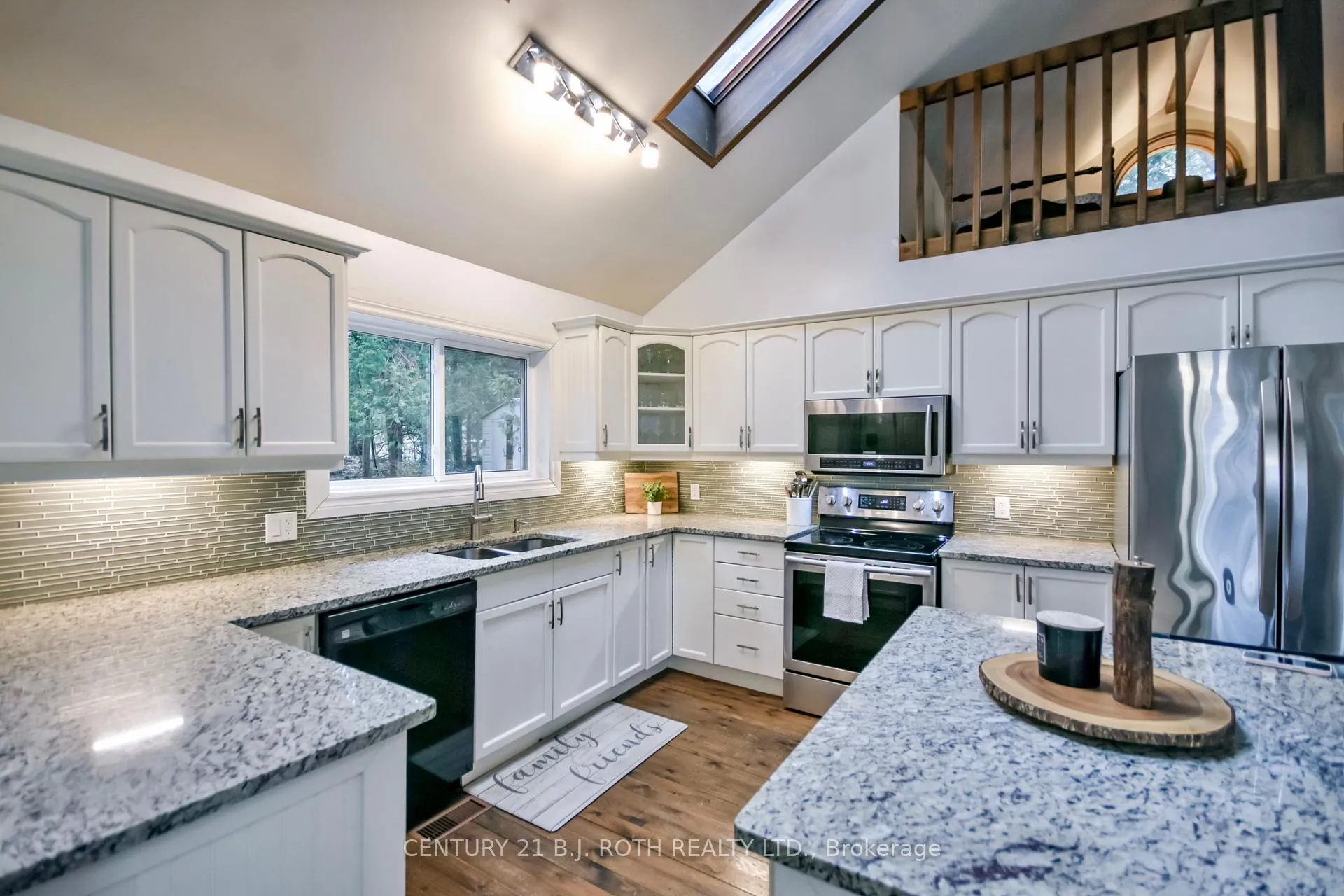 Photo 7 of 7767 Oakridge Drive, Ramara, Rural Ramara — HOMEH