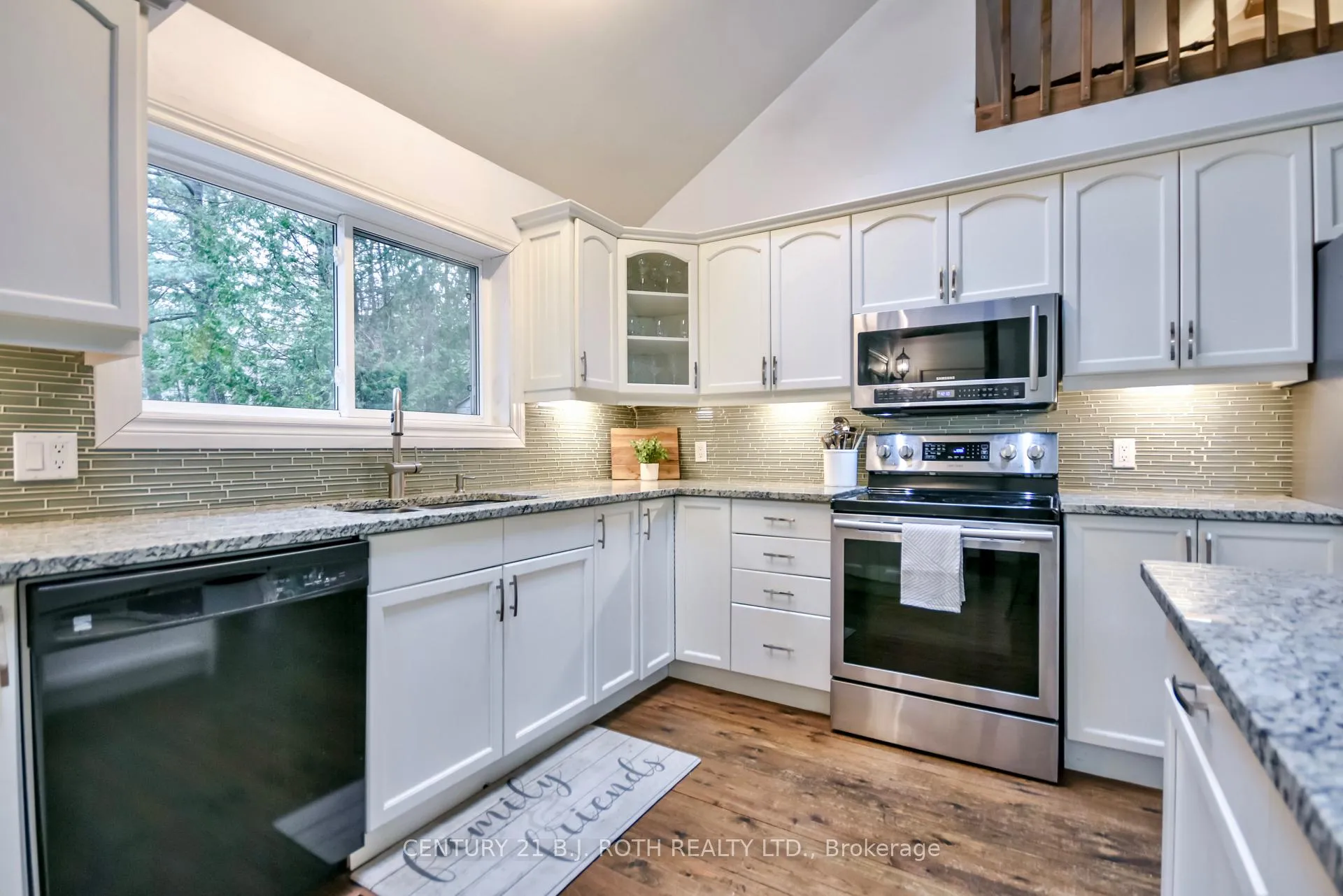 Photo 8 of 7767 Oakridge Drive, Ramara, Rural Ramara — HOMEH