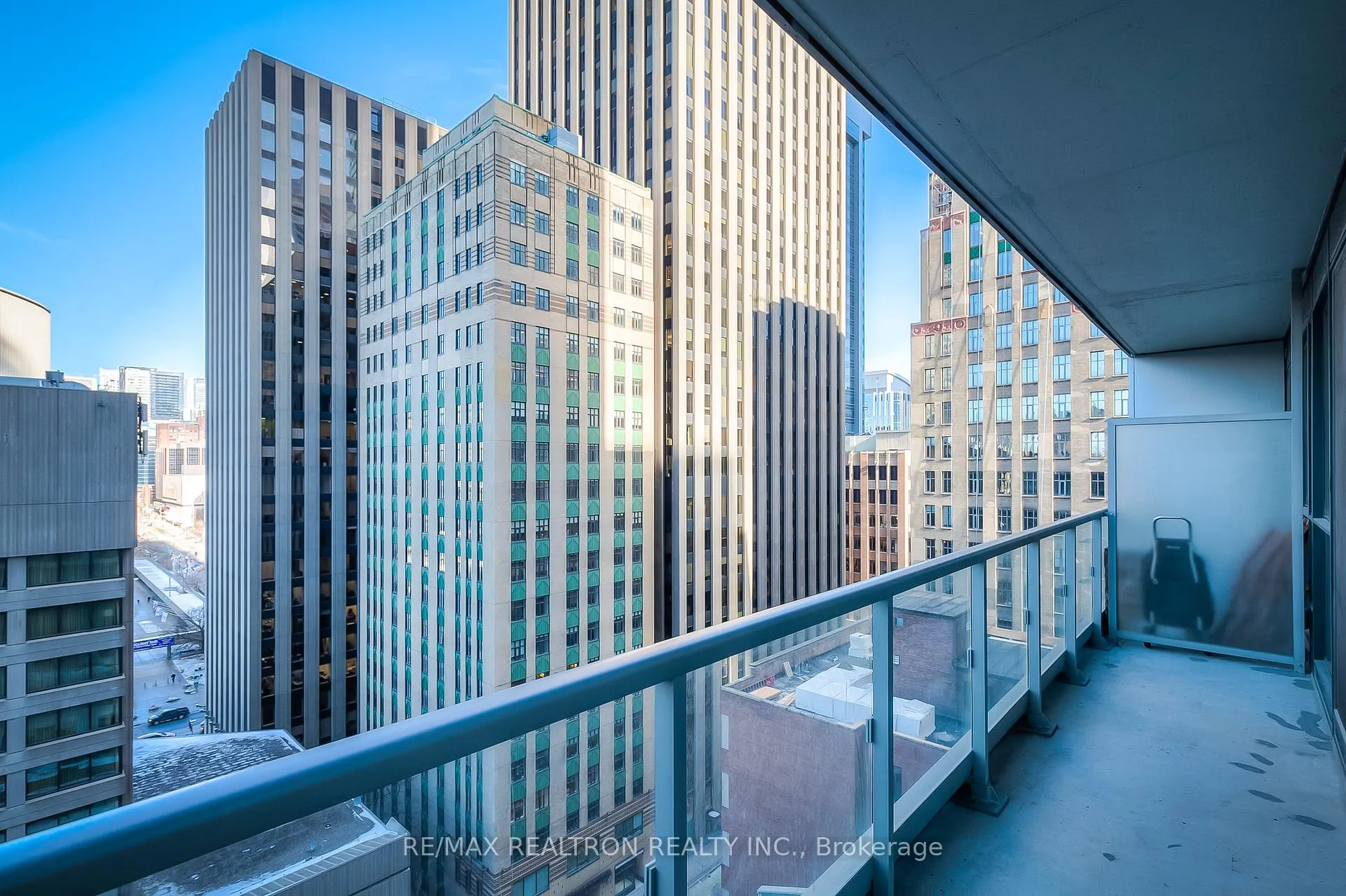 Photo 16 of Unit 1416, 70 Temperance Street, Toronto, Bay Street Corridor — HOMEH