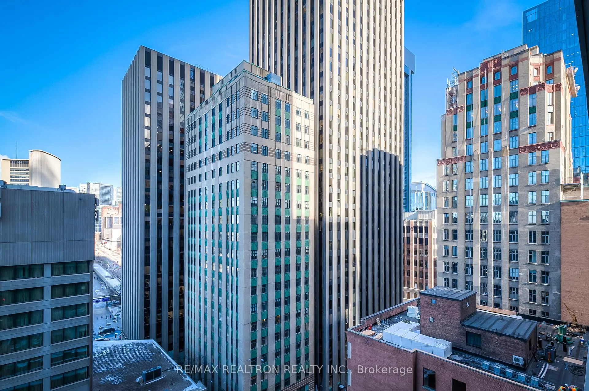 Photo 17 of Unit 1416, 70 Temperance Street, Toronto, Bay Street Corridor — HOMEH
