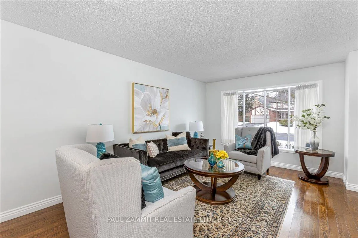 Photo 5 of 153 Willowbrook Road, Markham, Aileen-Willowbrook — HOMEH