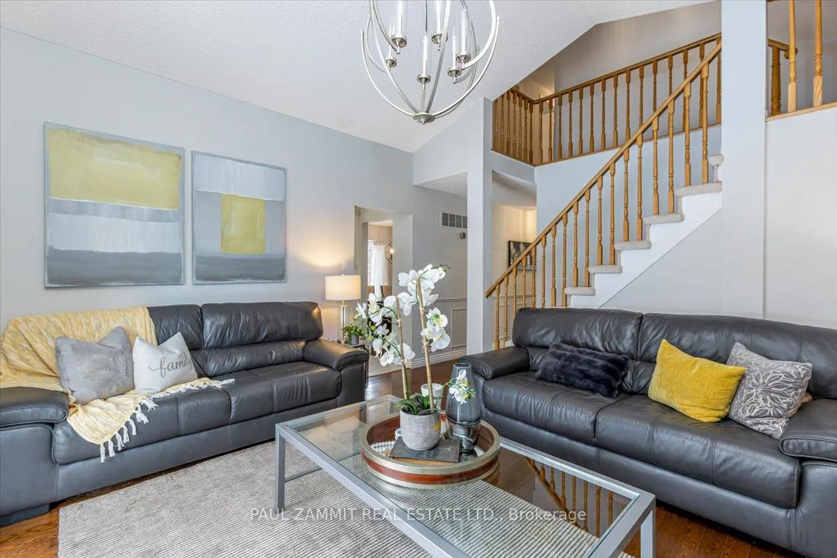 Photo 14 of 153 Willowbrook Road, Markham, Aileen-Willowbrook — HOMEH
