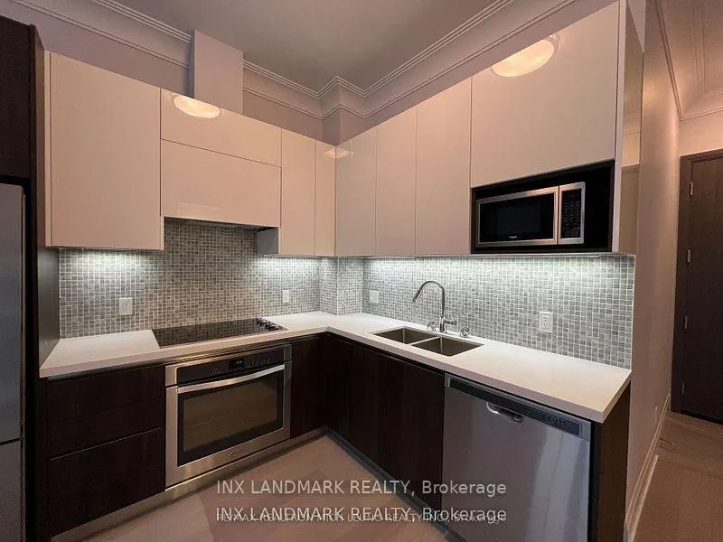 Photo 6 of Unit 127, 25 Water Walk Drive, Markham, Unionville — HOMEH