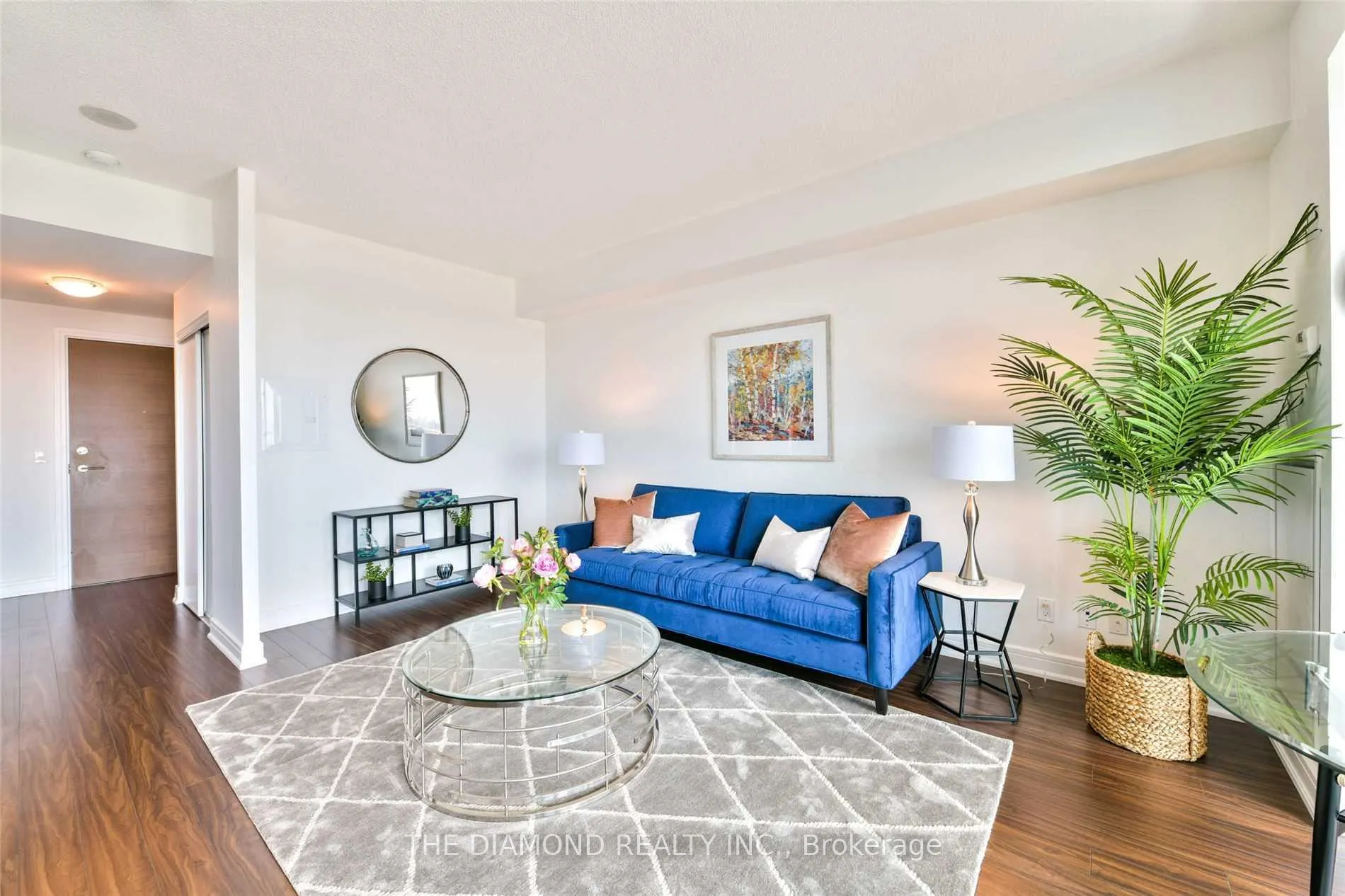 Photo 6 of Unit 826, 35 Brian Peck Crescent, Toronto, Thorncliffe Park — HOMEH