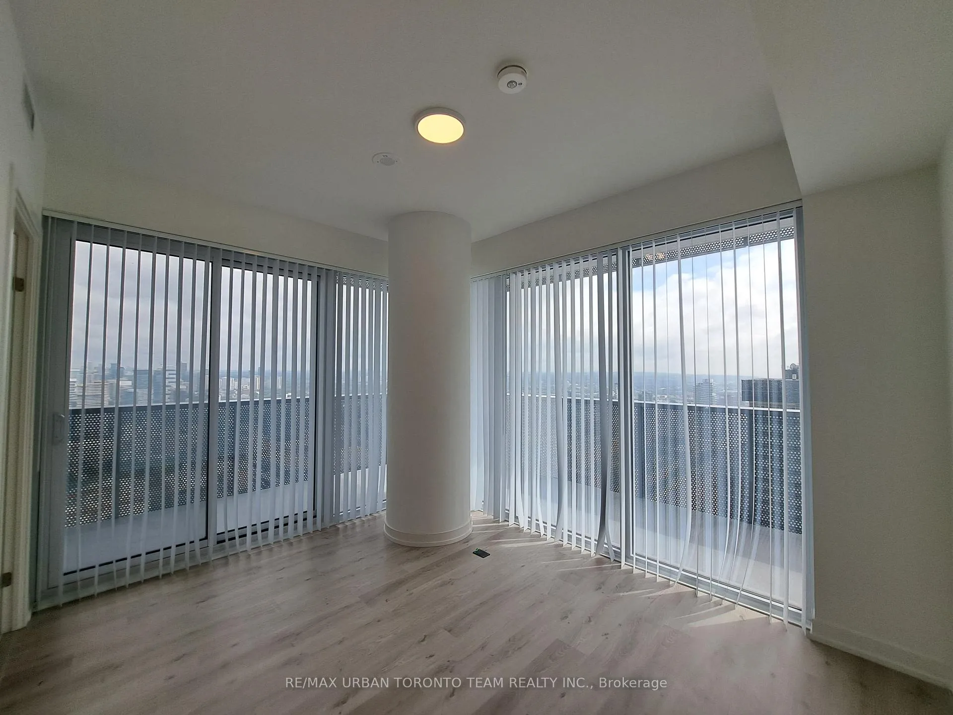 Photo 13 of Unit 5803, 138 Downes Street, Toronto, Waterfront Communities — HOMEH