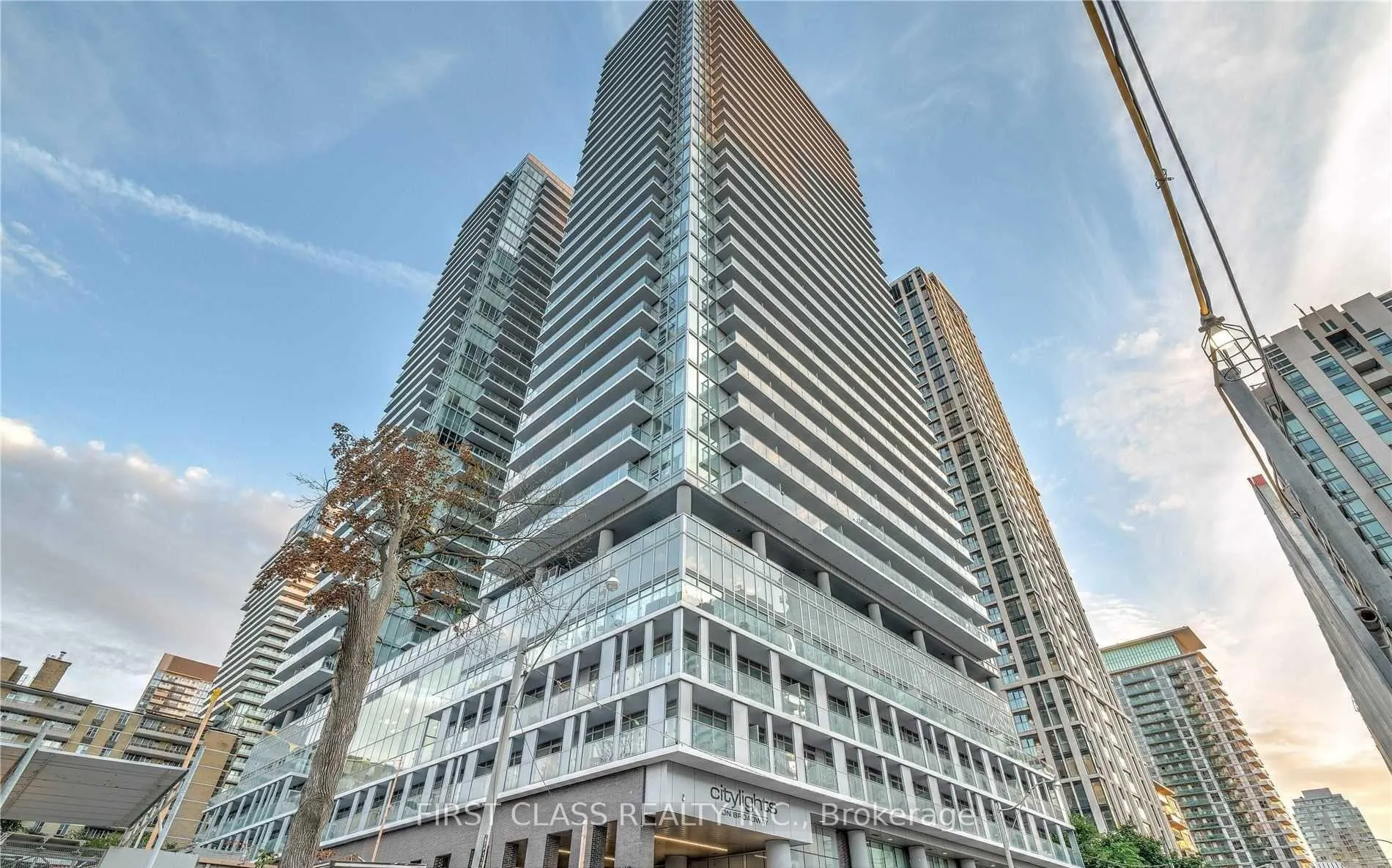 Front of Unit 1705, 99 Broadway Avenue