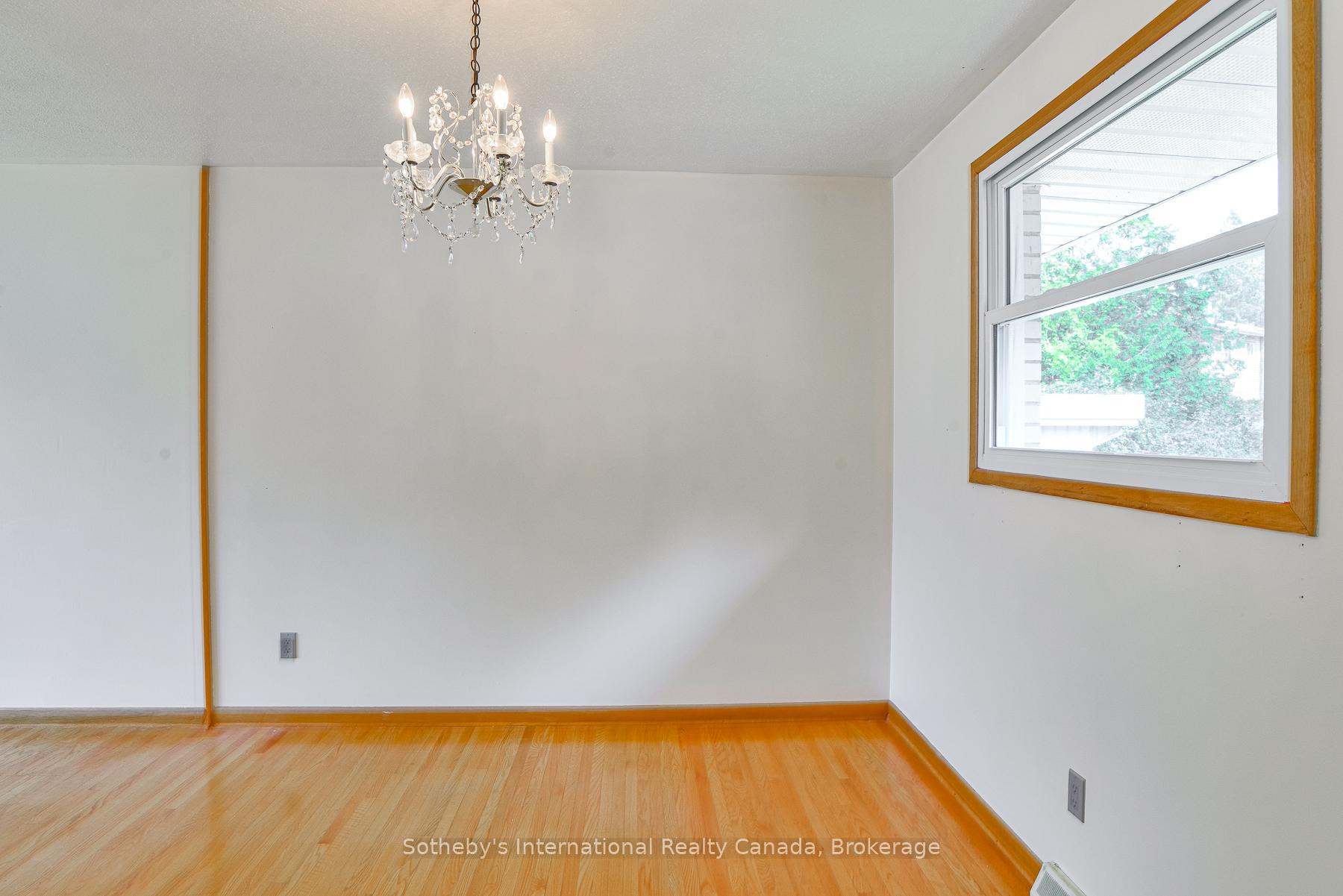 Photo 7 of 455 Fairview Drive, Gravenhurst, Muskoka (S) — HOMEH