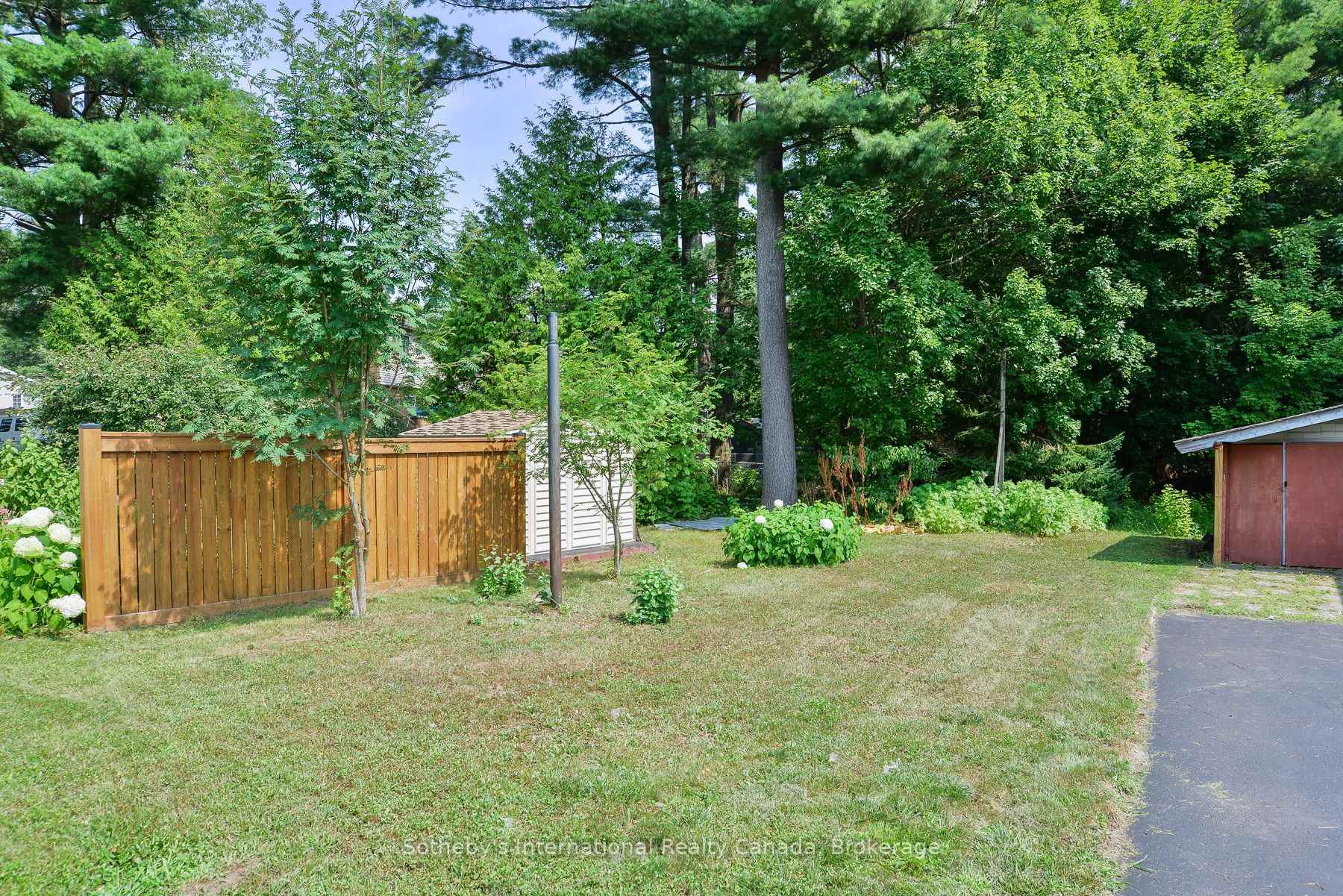 Photo 22 of 455 Fairview Drive, Gravenhurst, Muskoka (S) — HOMEH