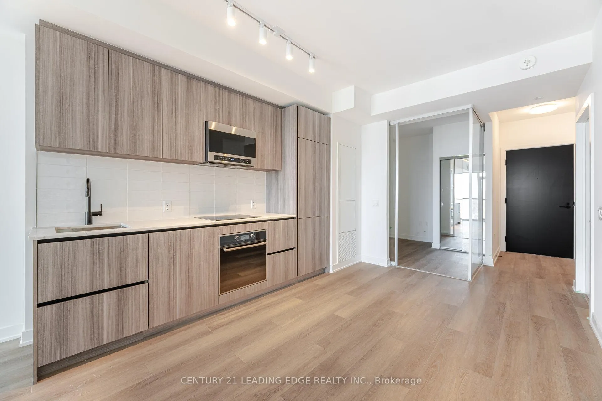 Photo 10 of Unit 3107, 117 Broadway Avenue, Toronto, Mount Pleasant West — HOMEH