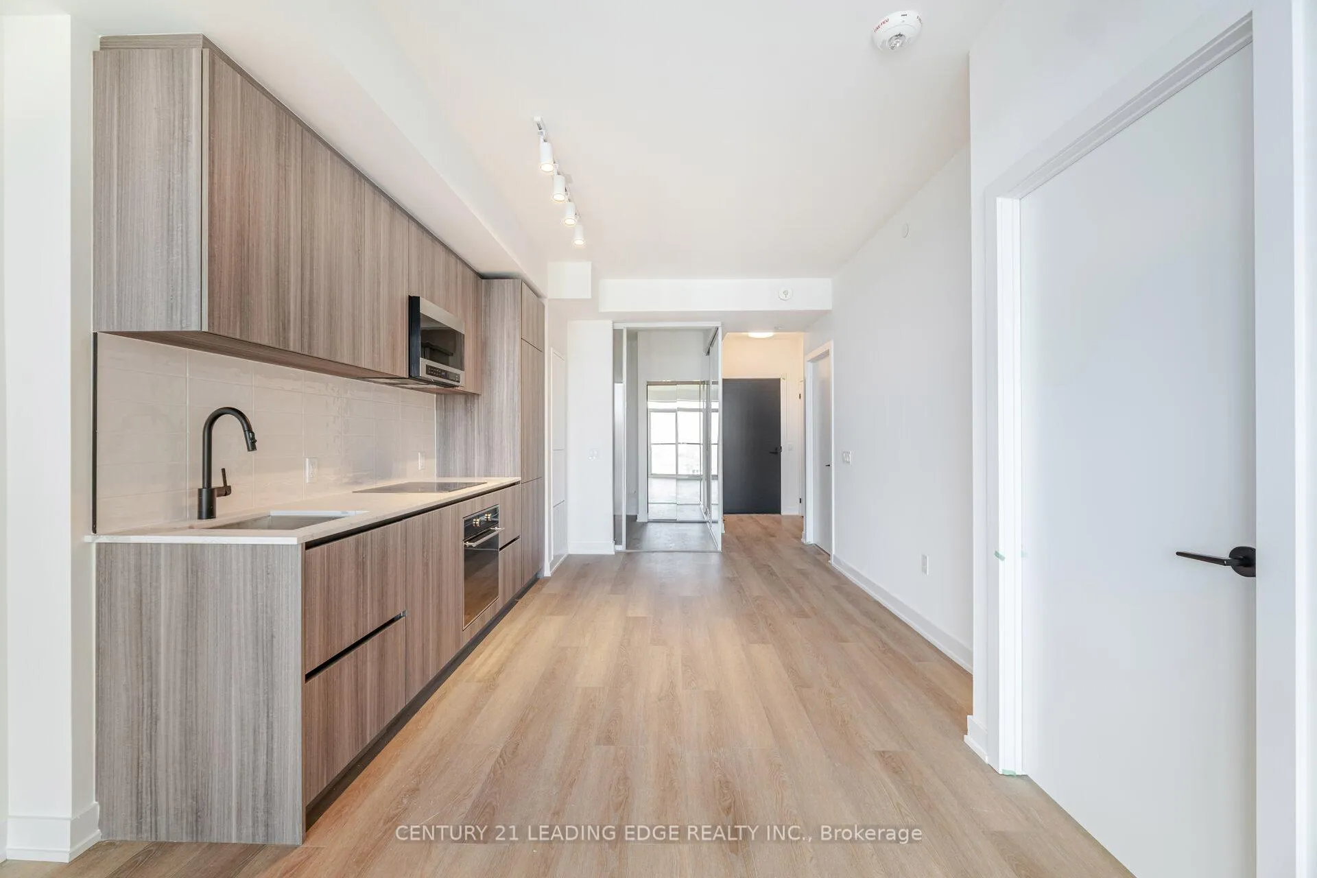 Photo 11 of Unit 3107, 117 Broadway Avenue, Toronto, Mount Pleasant West — HOMEH