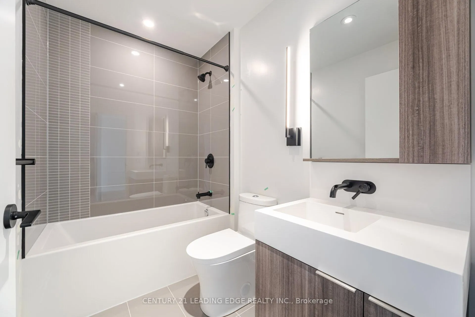 Photo 24 of Unit 3107, 117 Broadway Avenue, Toronto, Mount Pleasant West — HOMEH