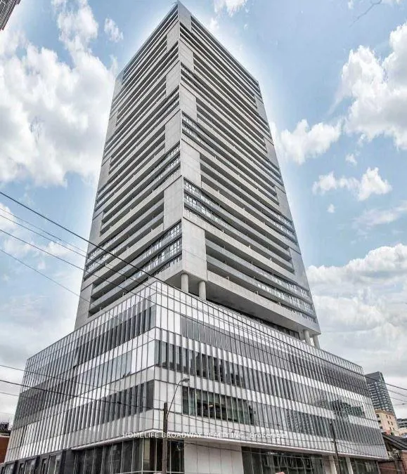 Front of Unit 1706, 89 McGill Street