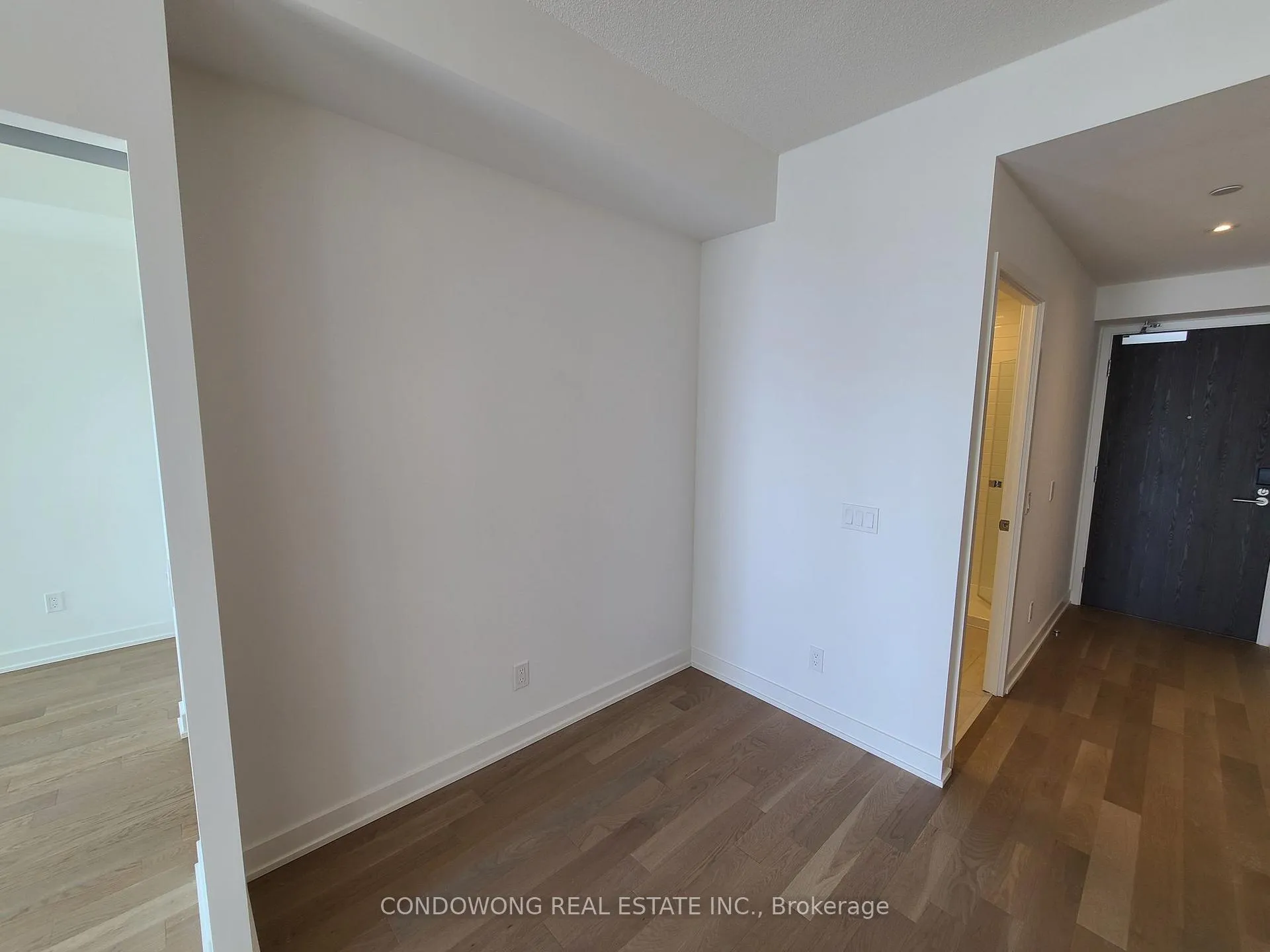 Photo 6 of Unit 2708, 25 Richmond Street E, Toronto, Church-Yonge Corridor — HOMEH