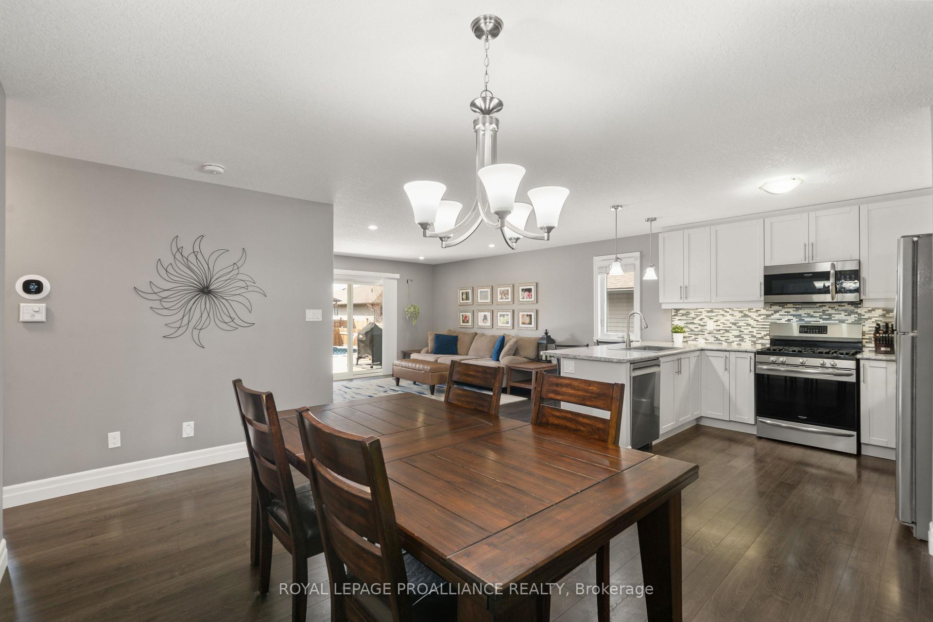 Photo 7 of 62 Lambert Drive, Belleville, Belleville Ward — HOMEH