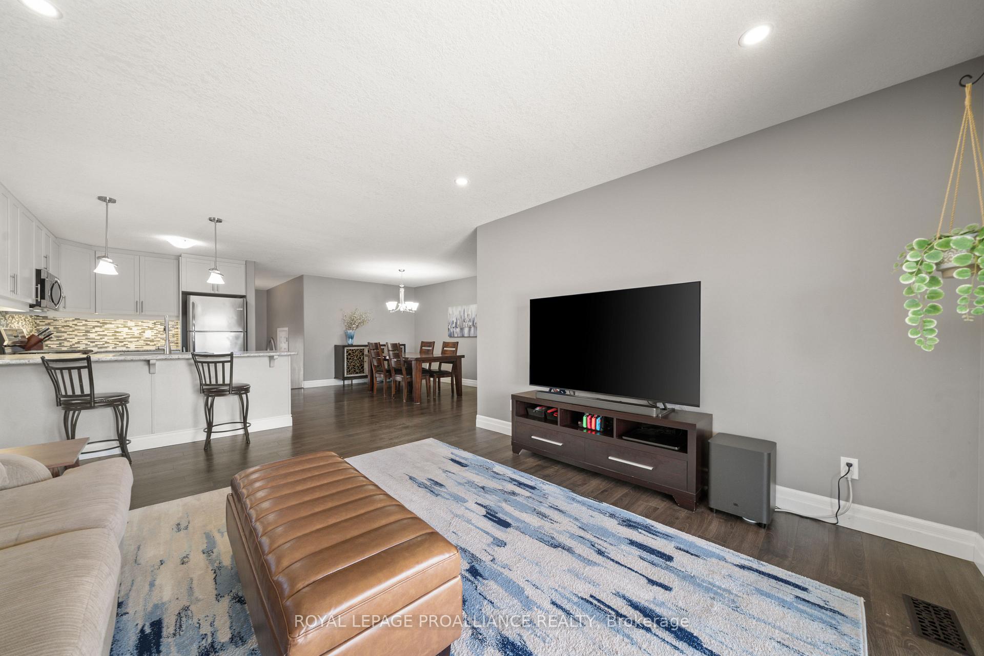Photo 16 of 62 Lambert Drive, Belleville, Belleville Ward — HOMEH