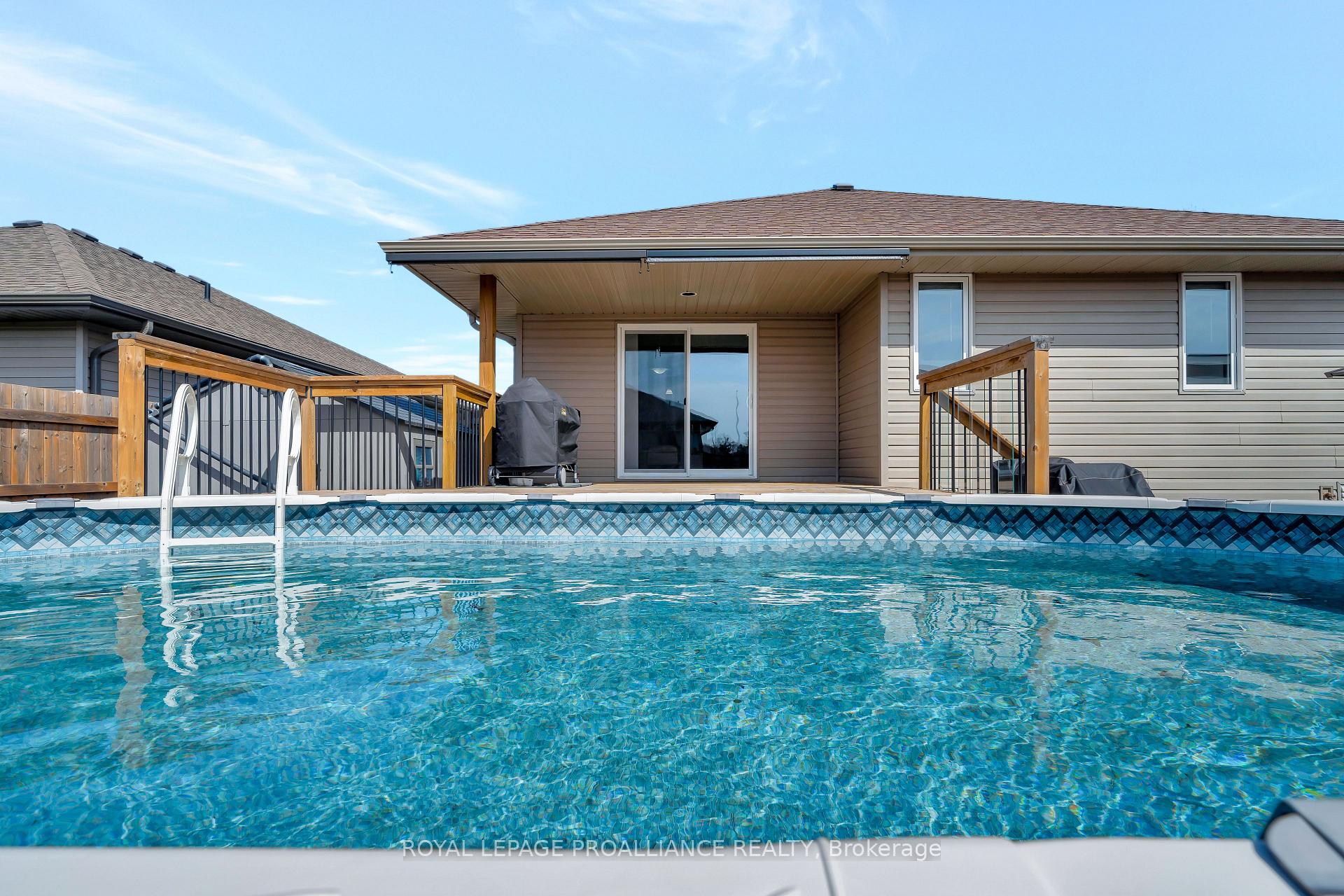 Photo 41 of 62 Lambert Drive, Belleville, Belleville Ward — HOMEH
