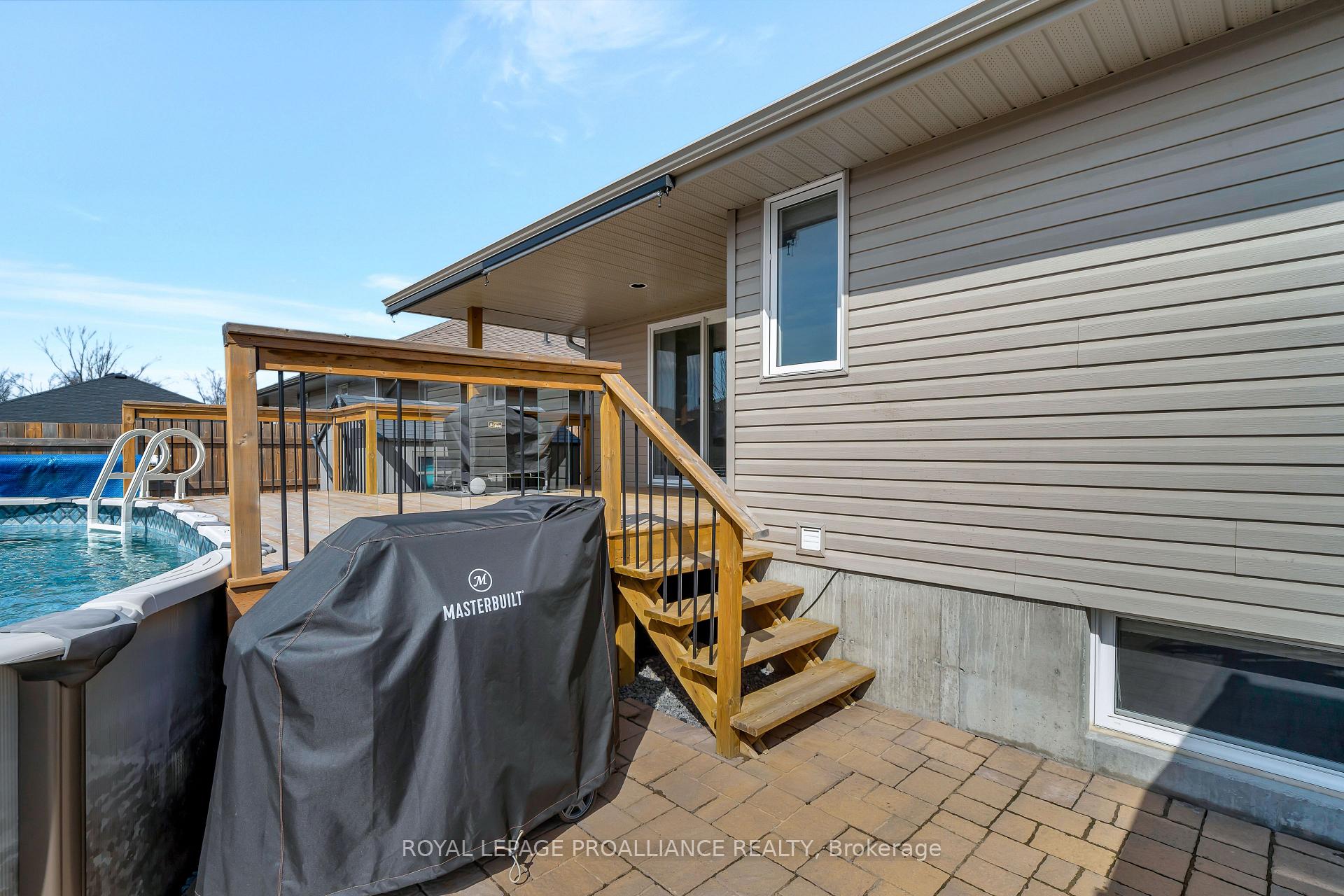 Photo 44 of 62 Lambert Drive, Belleville, Belleville Ward — HOMEH