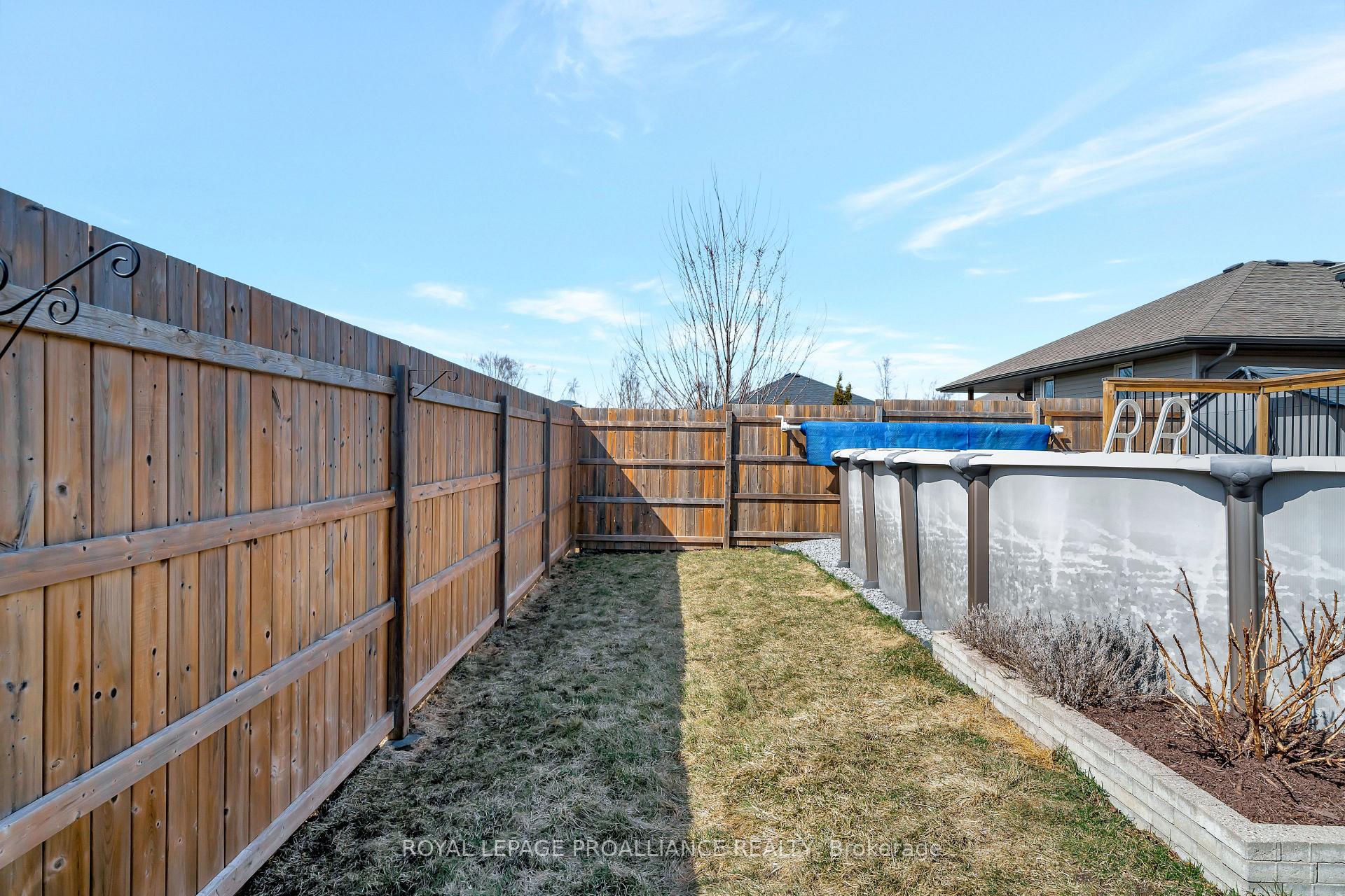 Photo 48 of 62 Lambert Drive, Belleville, Belleville Ward — HOMEH