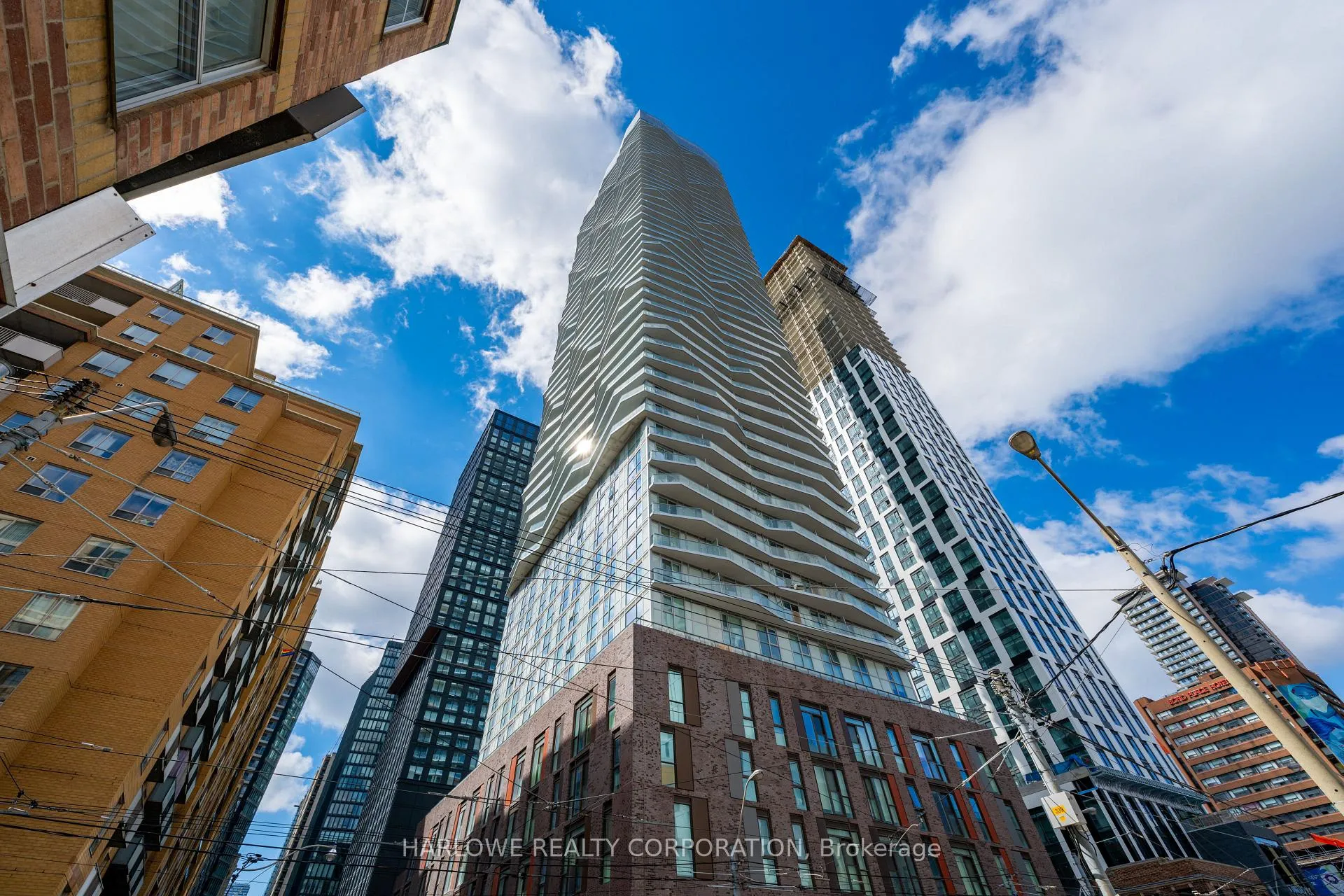 Front of Unit 5001, 100 Dalhousie Street
