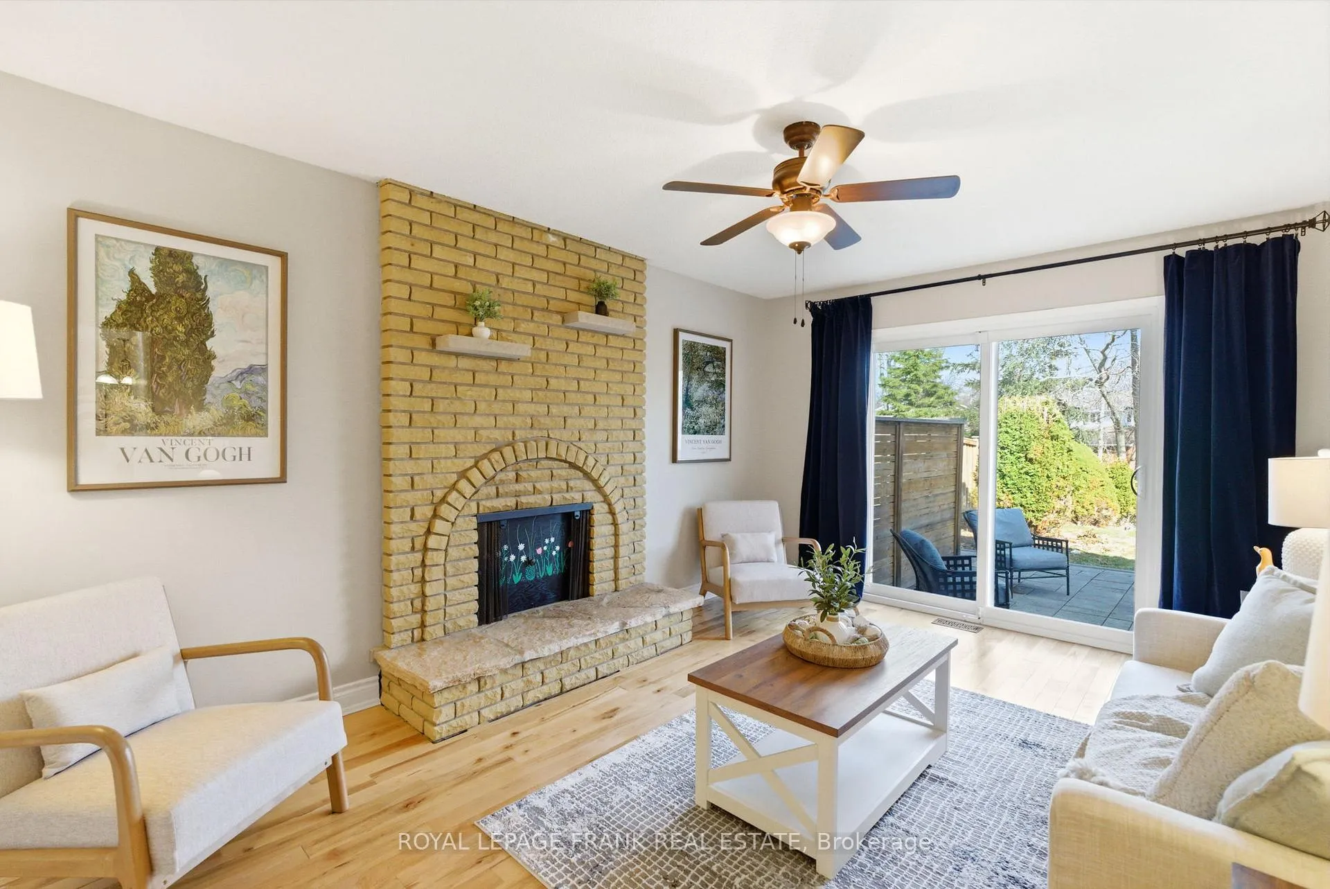 Photo 23 of 565 Charrington Avenue, Oshawa, Centennial — HOMEH