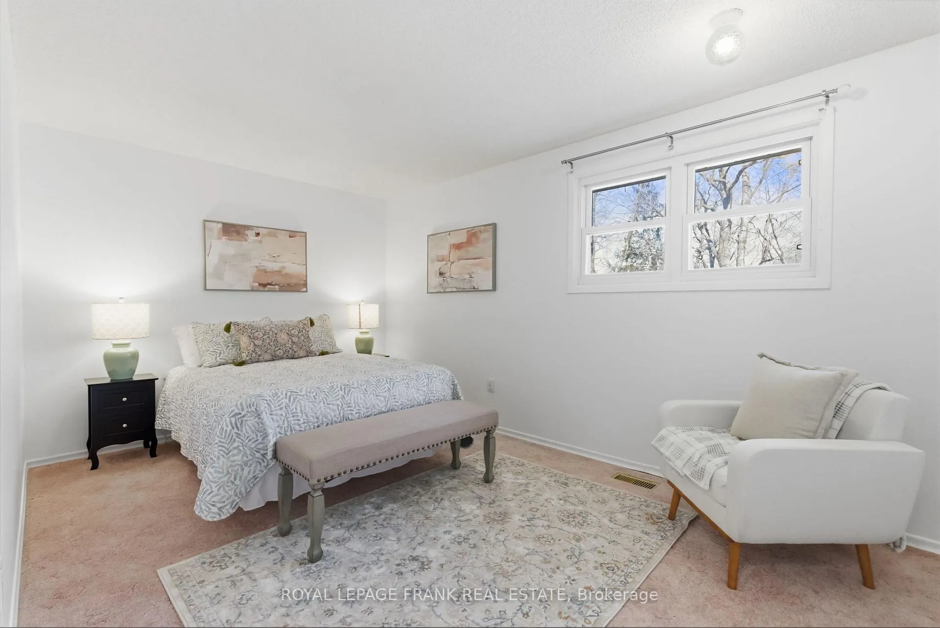 Photo 35 of 565 Charrington Avenue, Oshawa, Centennial — HOMEH
