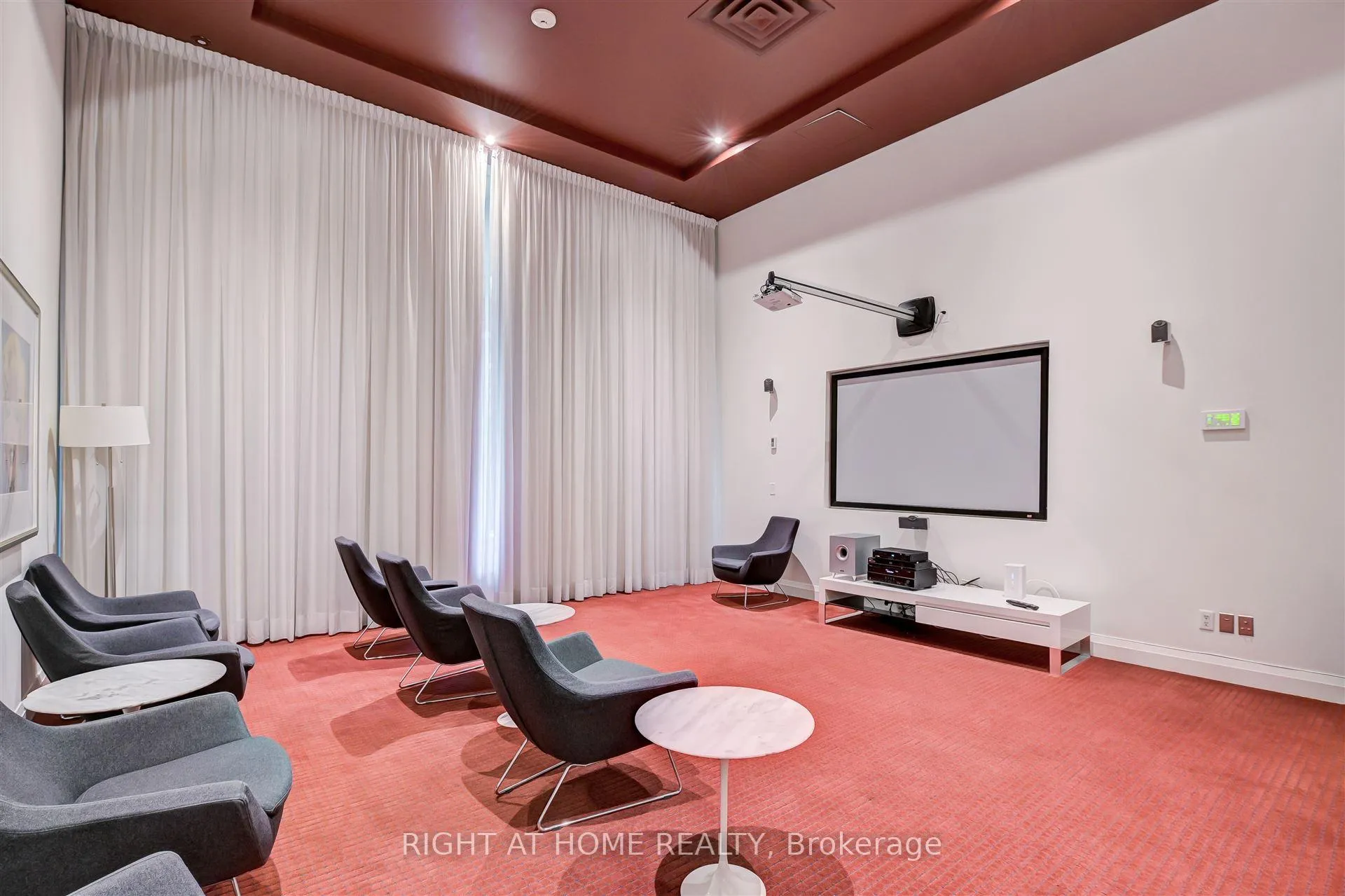 Photo 24 of Unit 908, 83 Redpath Avenue, Toronto, Mount Pleasant West — HOMEH