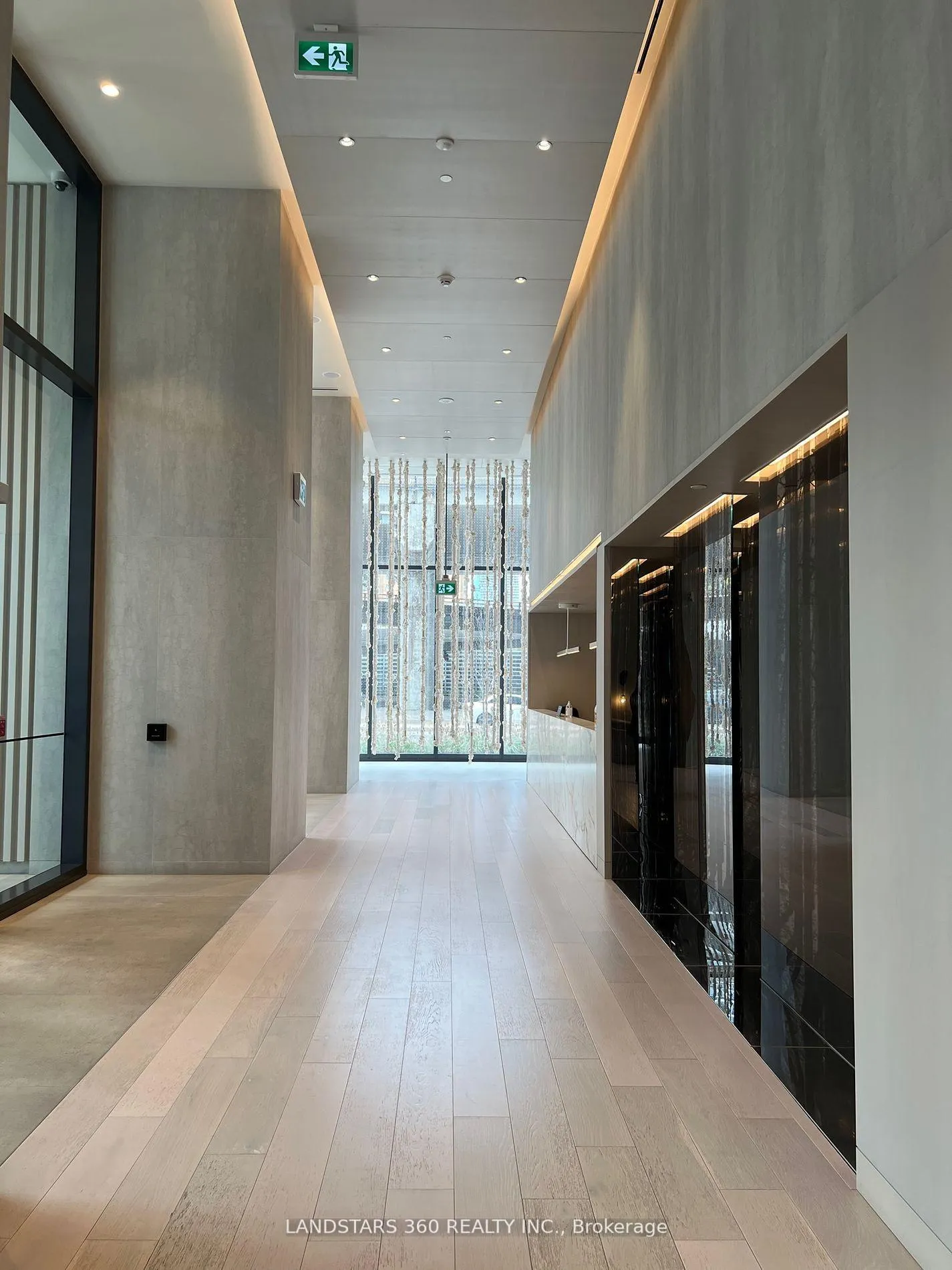 Photo 2 of Unit 6711, 55 Cooper Street, Toronto, Waterfront Communities — HOMEH
