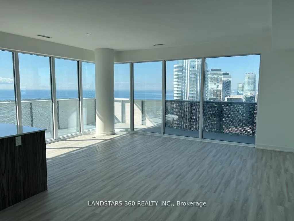 Photo 13 of Unit 6711, 55 Cooper Street, Toronto, Waterfront Communities — HOMEH