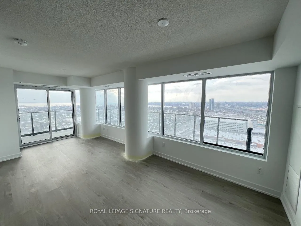 Photo 1 of Unit 2202, 1435 Celebration Drive, Pickering, Bay Ridges — HOMEH