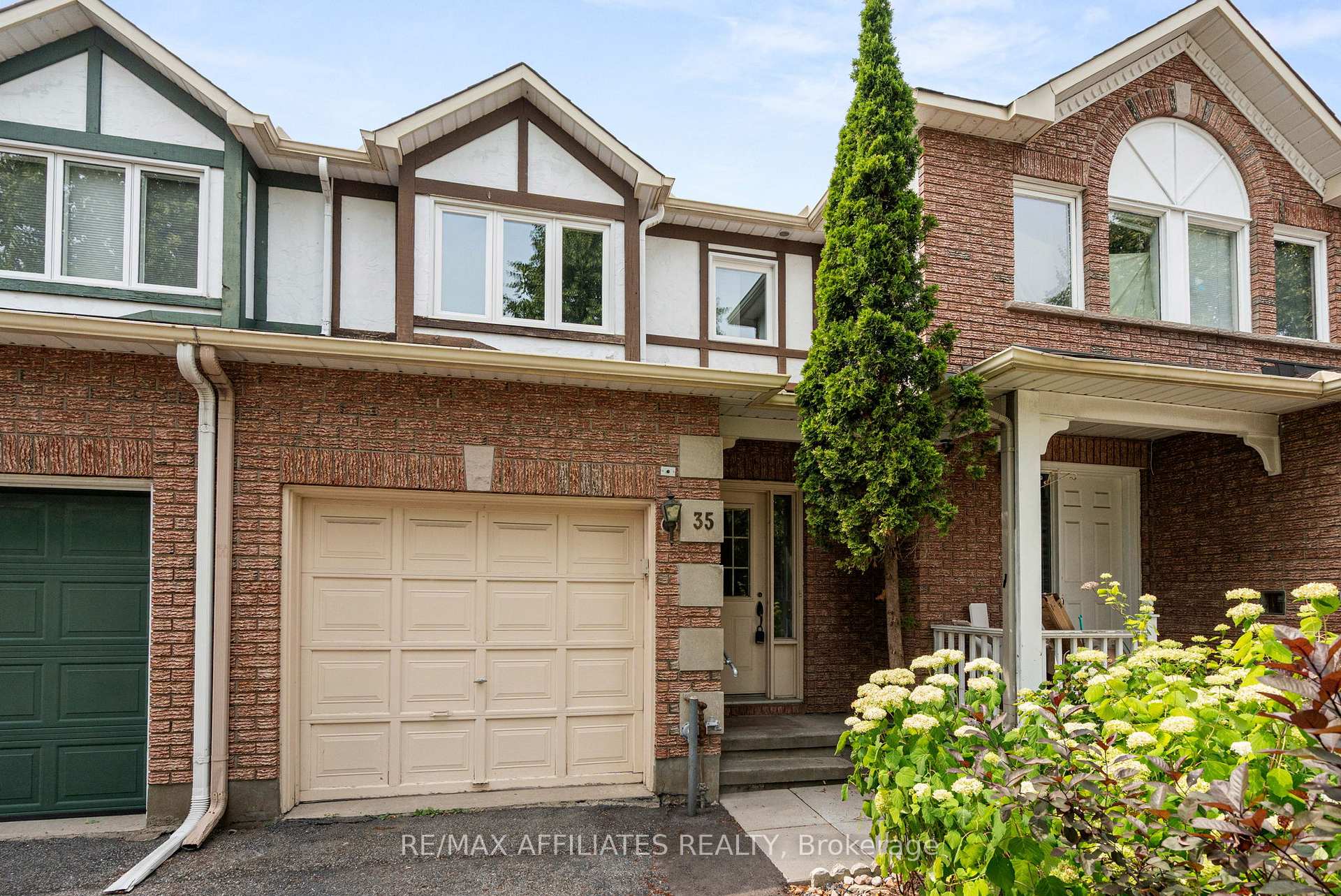 Photo 1 of 35 Locheland Crescent, Ottawa, Barrhaven East — HOMEH