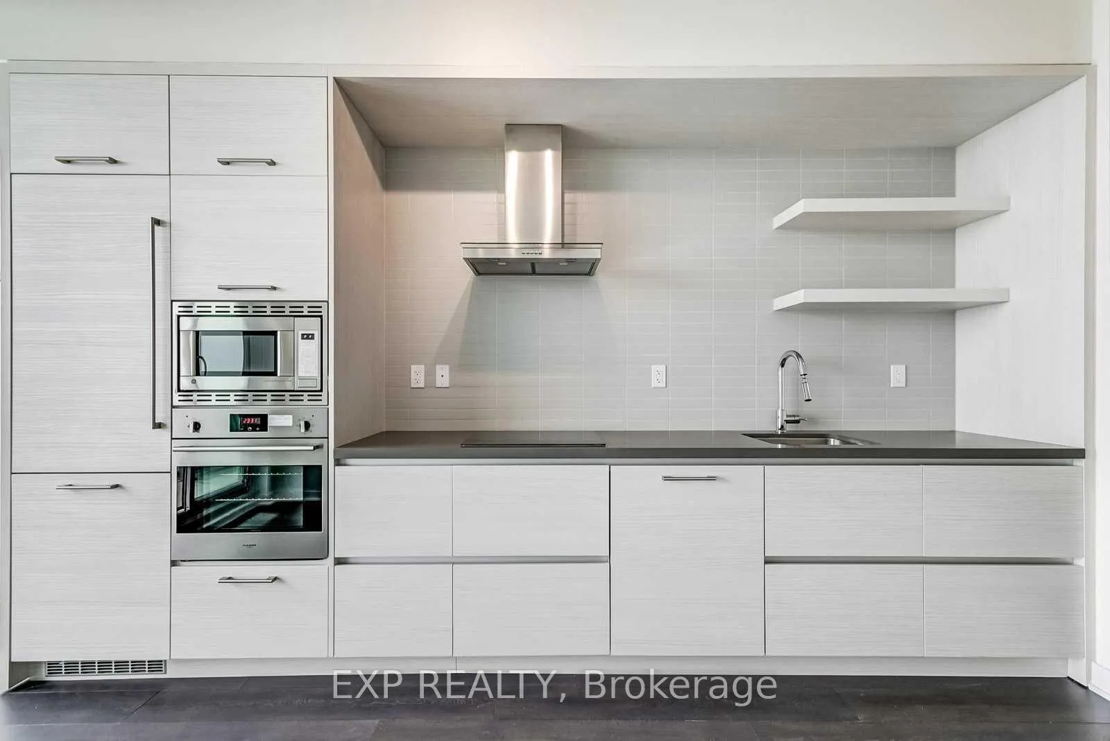 Photo 7 of Unit 1306, 2221 yonge Street, Toronto, Mount Pleasant West — HOMEH