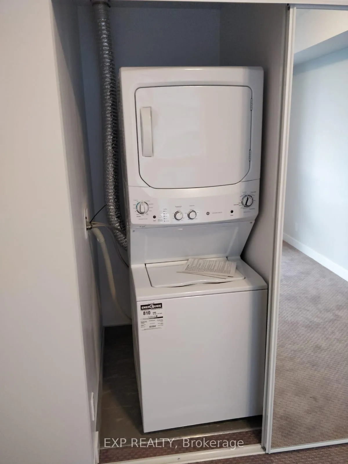 Photo 17 of Unit 1306, 2221 yonge Street, Toronto, Mount Pleasant West — HOMEH