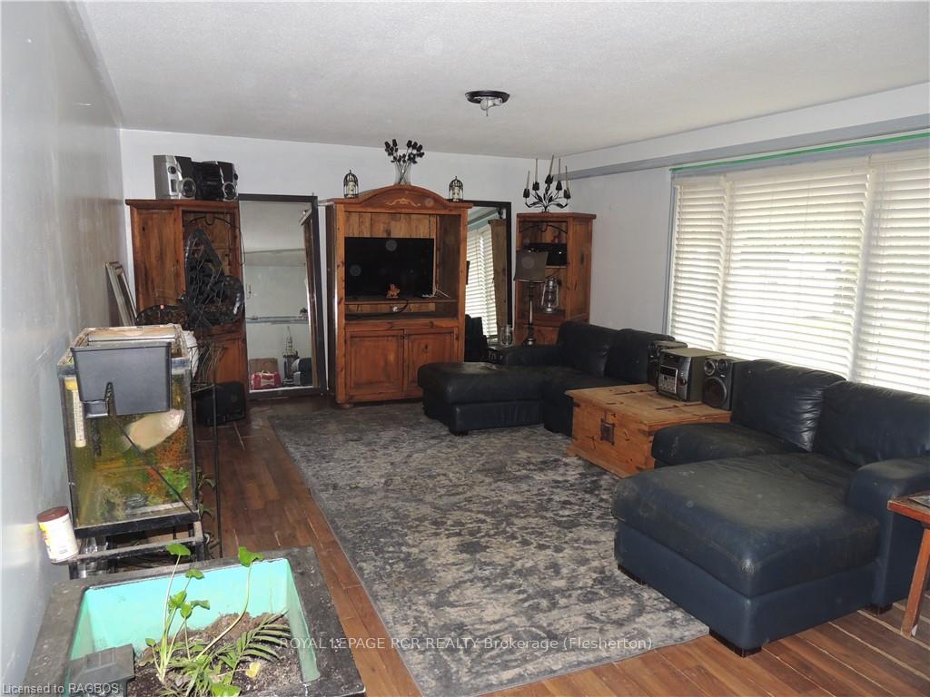 Photo 6 of 804586 Grey Road 40, Chatsworth — HOMEH